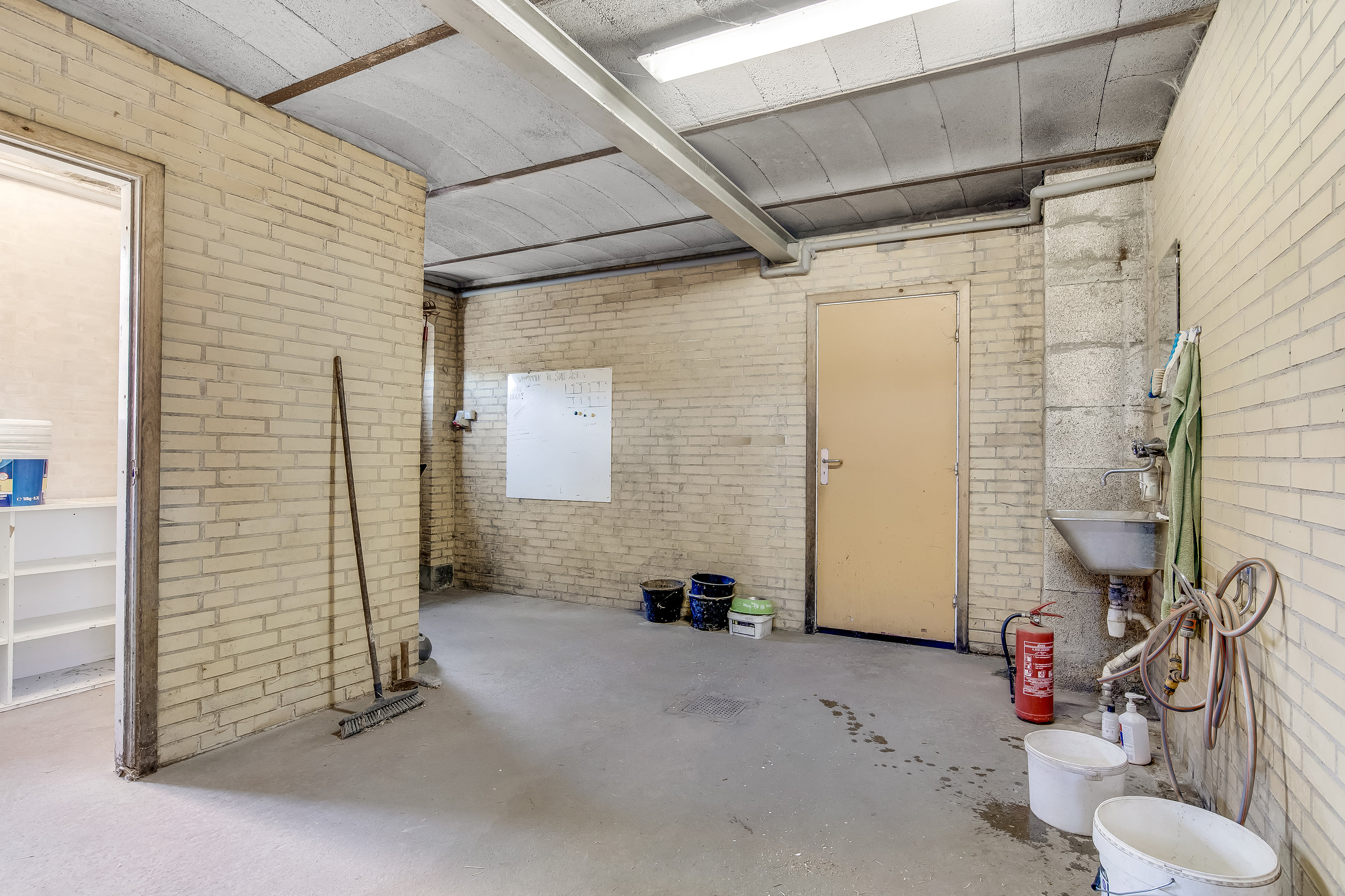 Fremhævet stald billede i fuldskærmstilstand. Billede af Ålskovvej 25, Ålskov, 7830 Vinderup