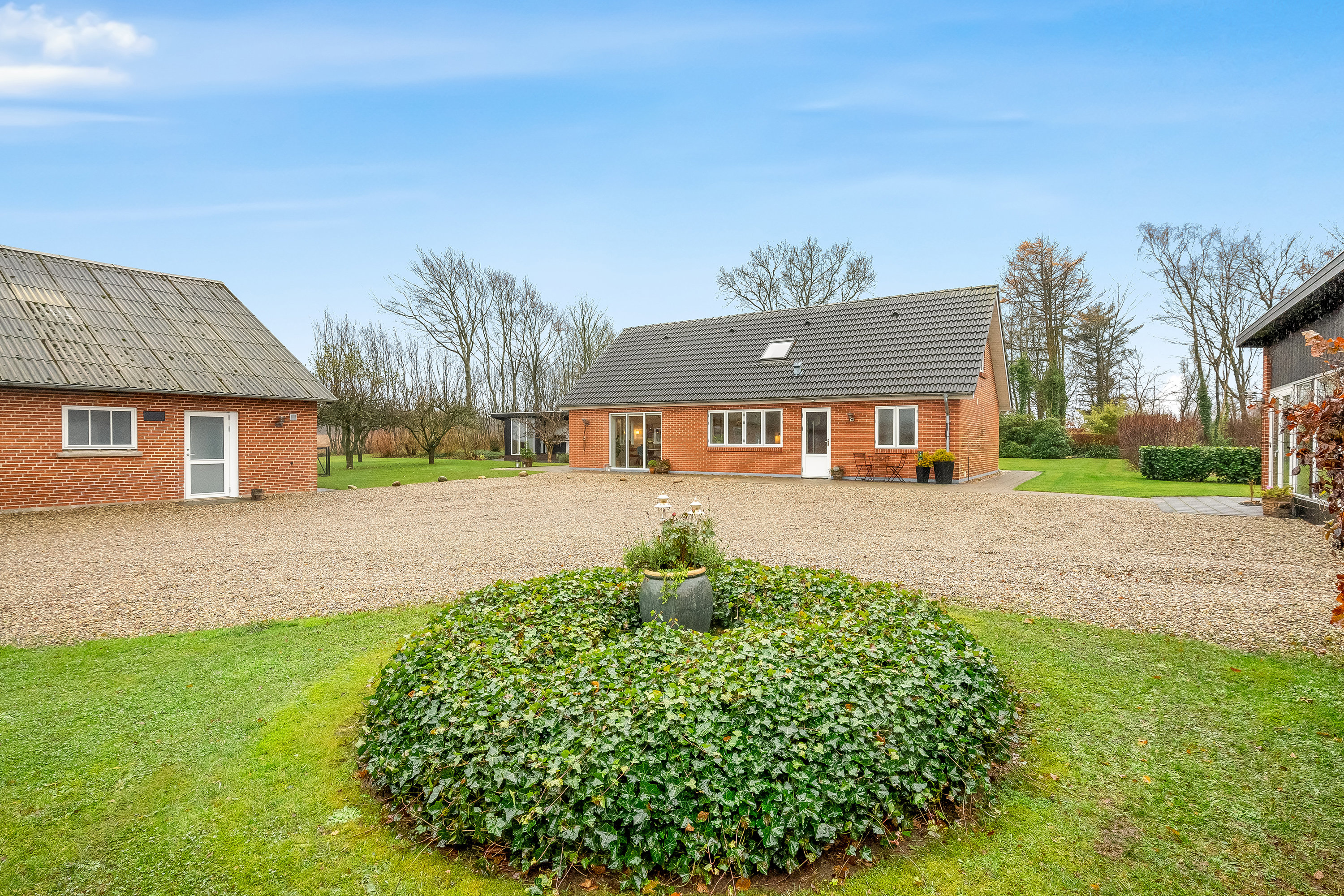 Fremhævet ejendommen billede i fuldskærmstilstand. Billede af Herningvej 128, Tvis, 7500 Holstebro