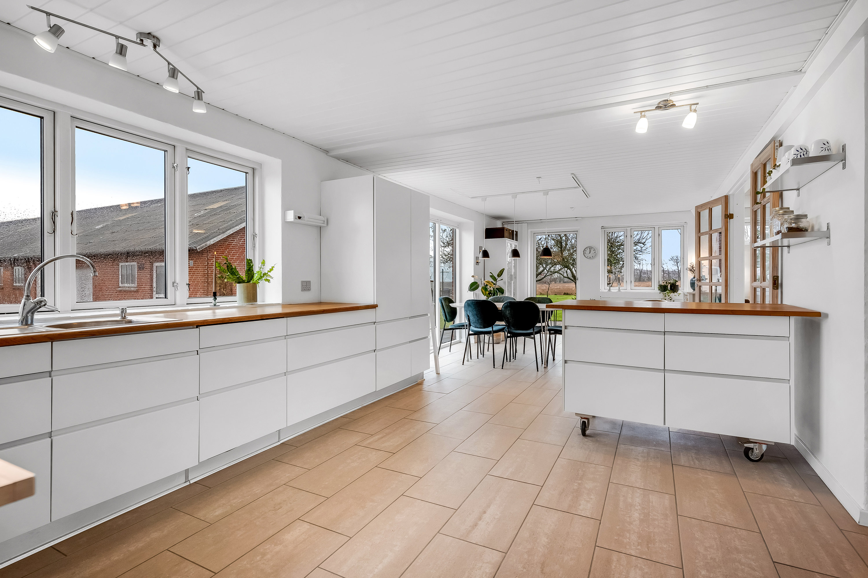 Fremhævet køkken alrum billede i fuldskærmstilstand. Billede af Herningvej 128, Tvis, 7500 Holstebro