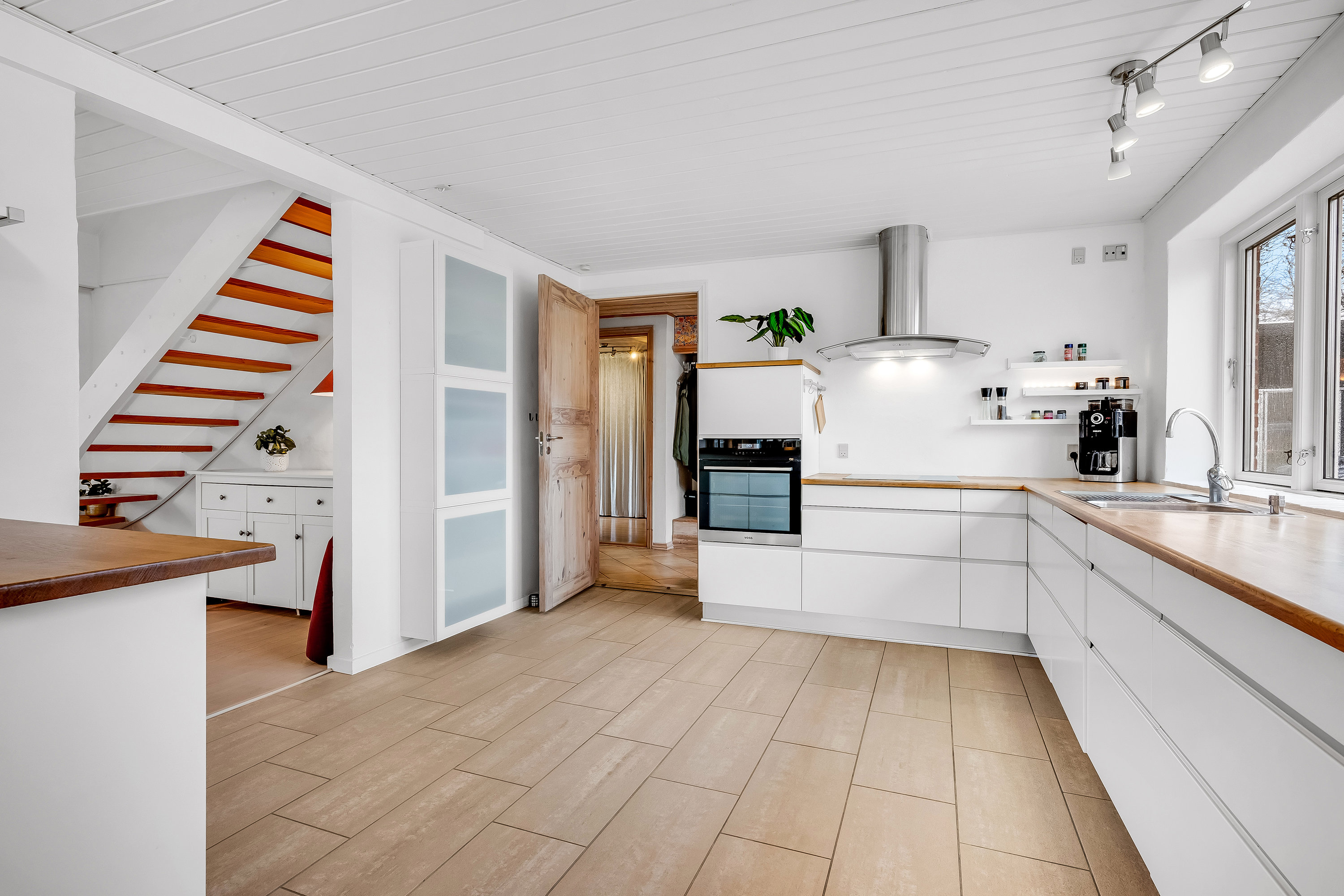 Fremhævet køkken alrum billede i fuldskærmstilstand. Billede af Herningvej 128, Tvis, 7500 Holstebro