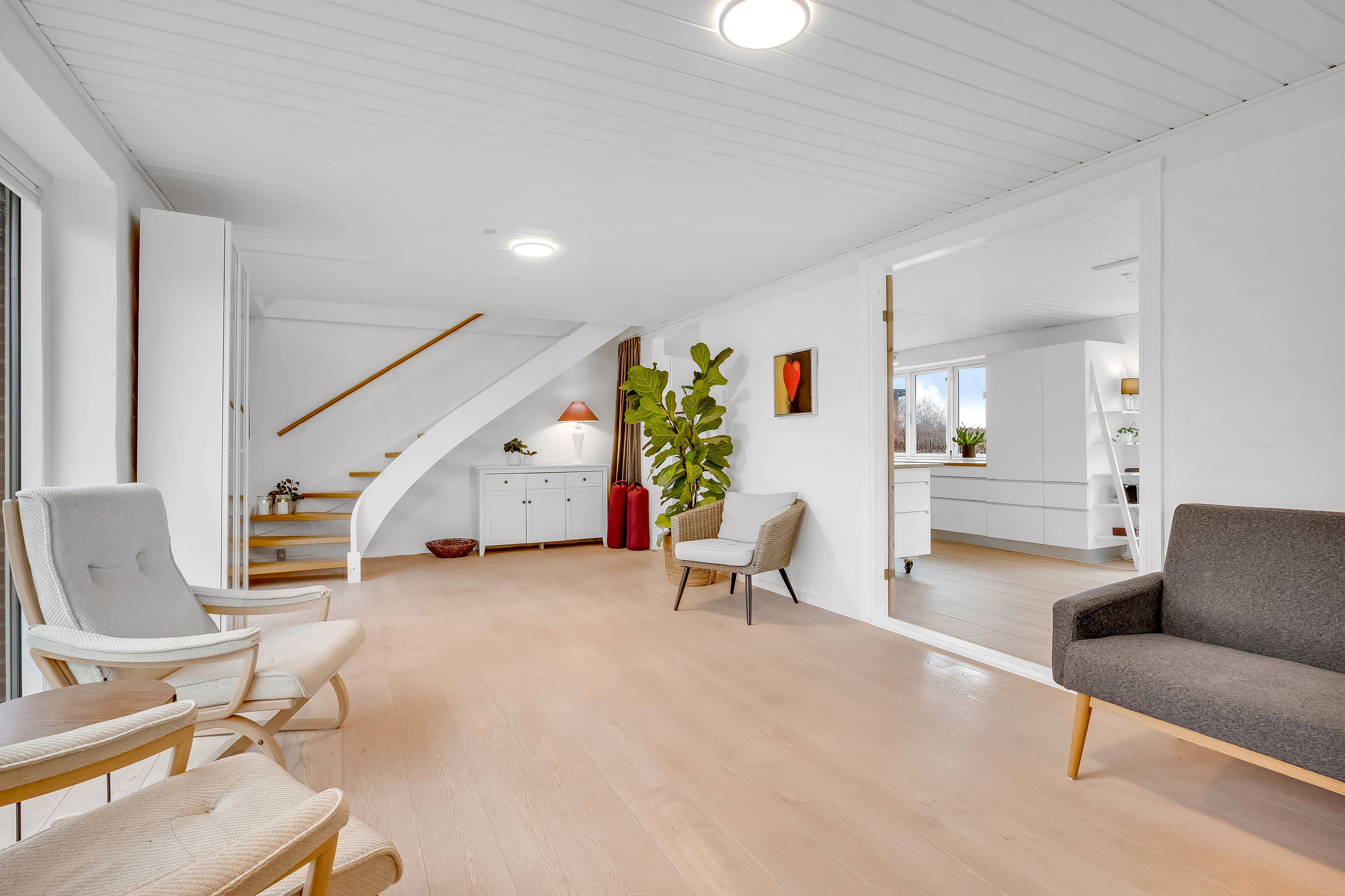 Fremhævet stue billede i fuldskærmstilstand. Billede af Herningvej 128, Tvis, 7500 Holstebro