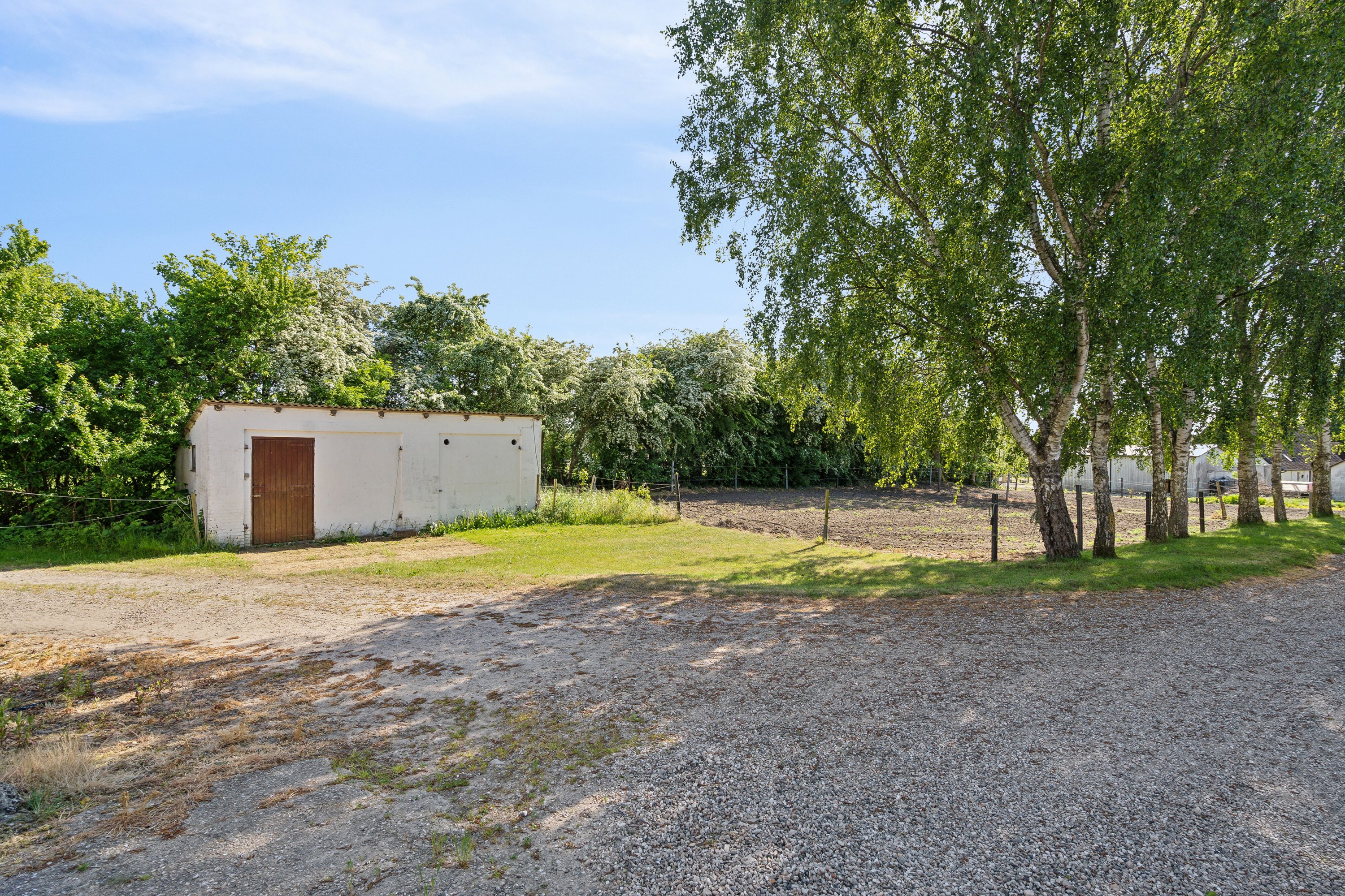 Fremhævet set fra gårdsplads billede i fuldskærmstilstand. Billede af Sølvbjergvej 2 (en del heraf), Pejrup, 5600 Faaborg