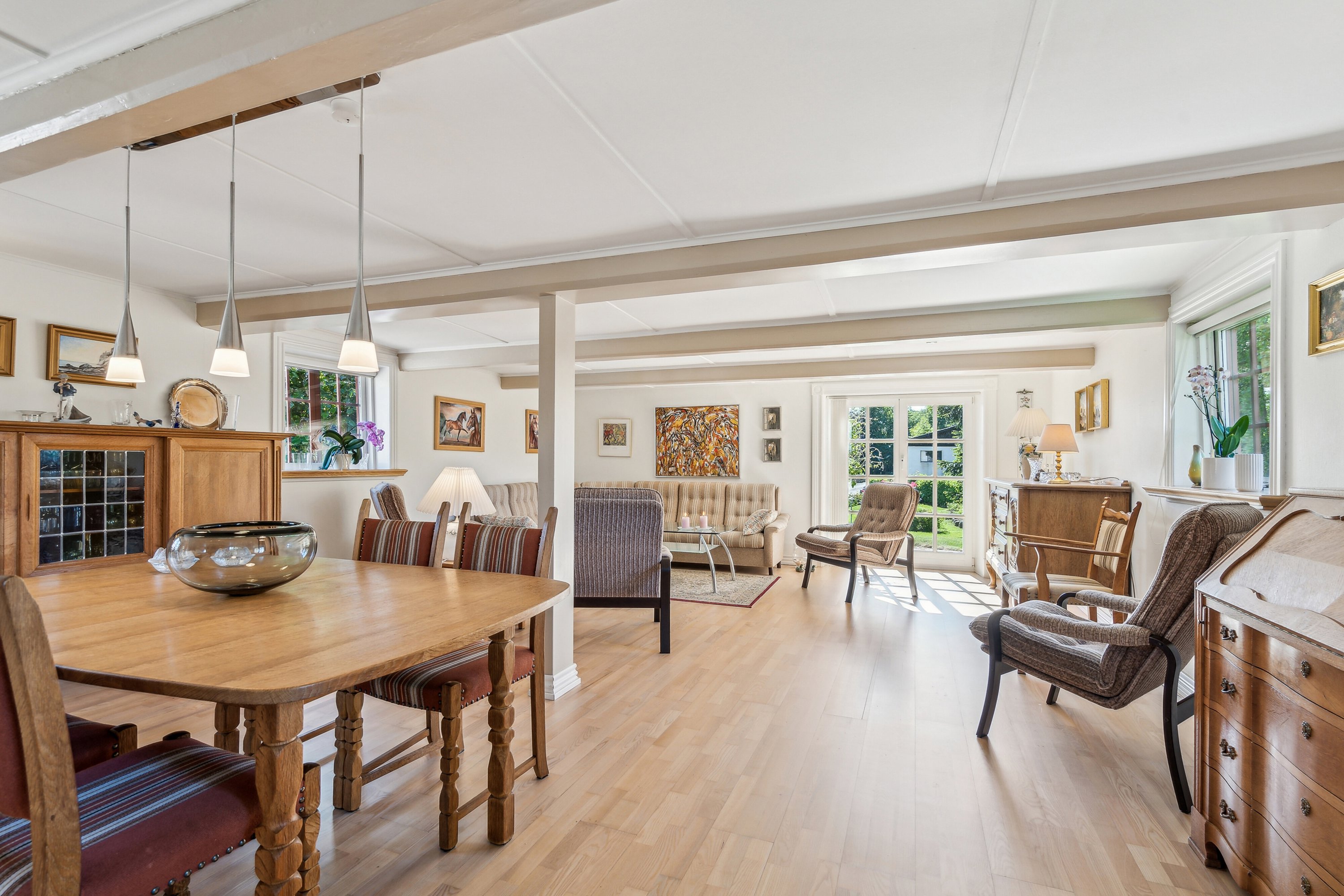 Fremhævet stue billede i fuldskærmstilstand. Billede af Sølvbjergvej 2 (en del heraf), Pejrup, 5600 Faaborg