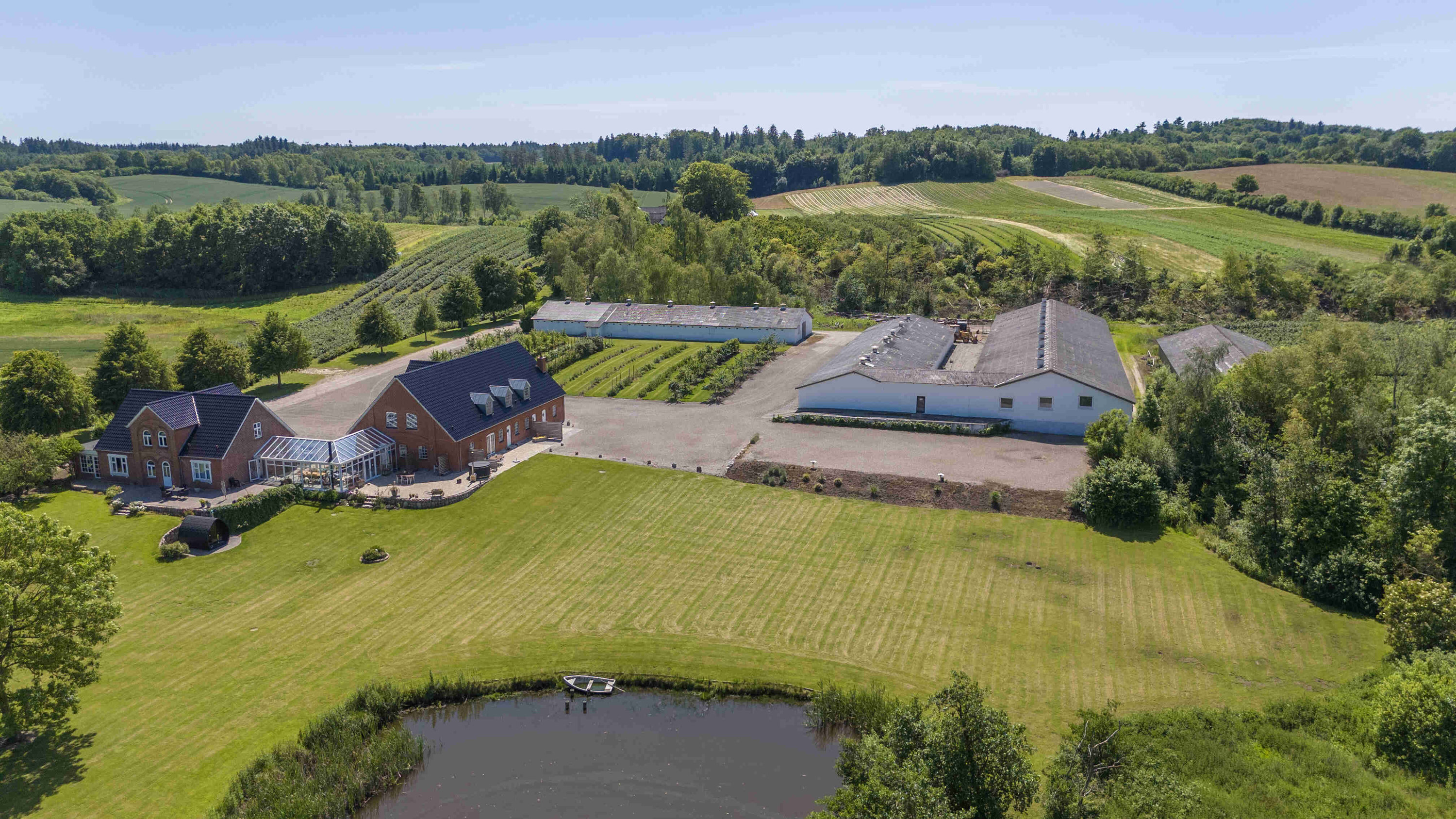 Jordløsevej 21 og 23, V Hæsinge, 5672 Broby