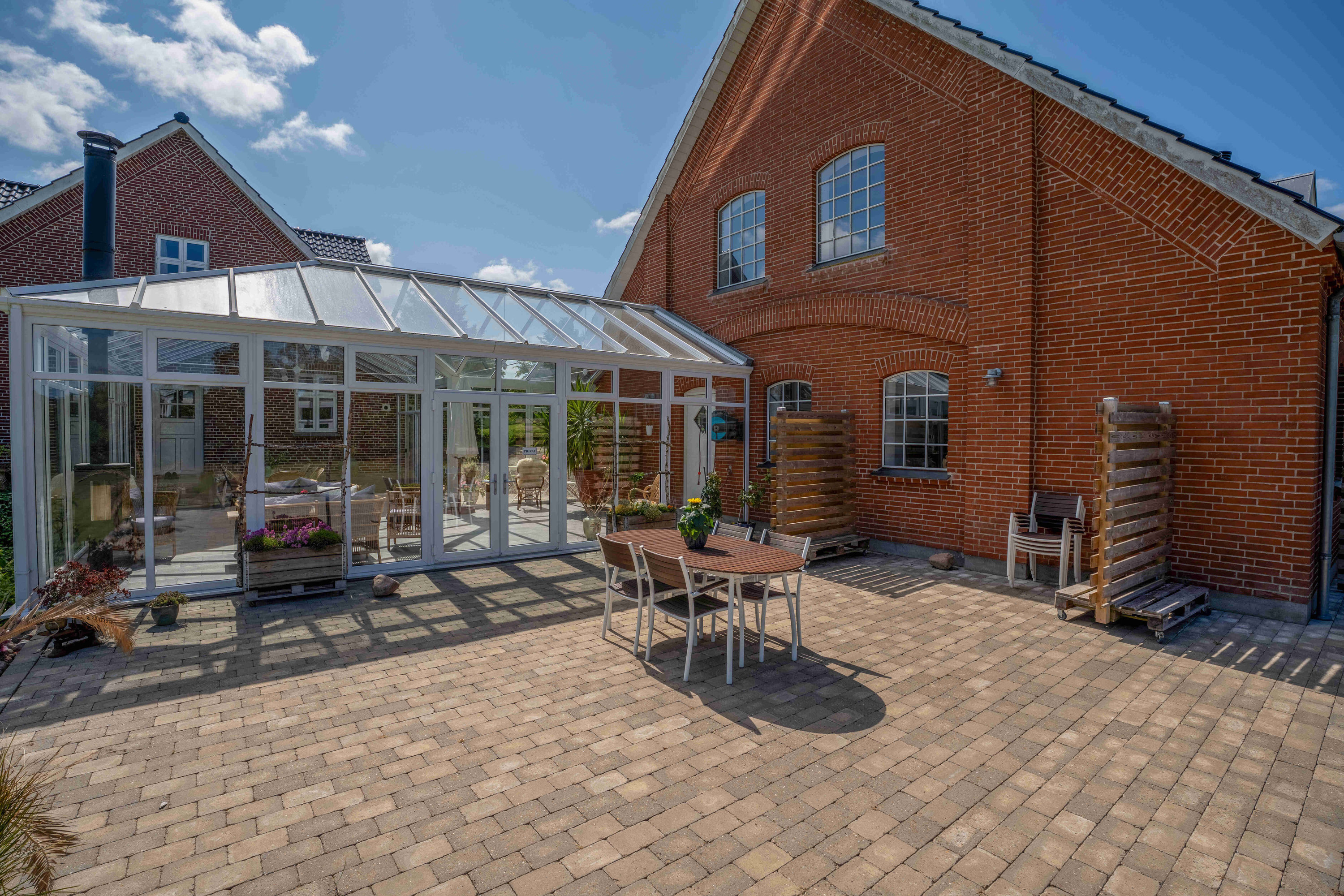 Fremhævet  billede i fuldskærmstilstand. Billede af Jordløsevej 21 og 23, V Hæsinge, 5672 Broby