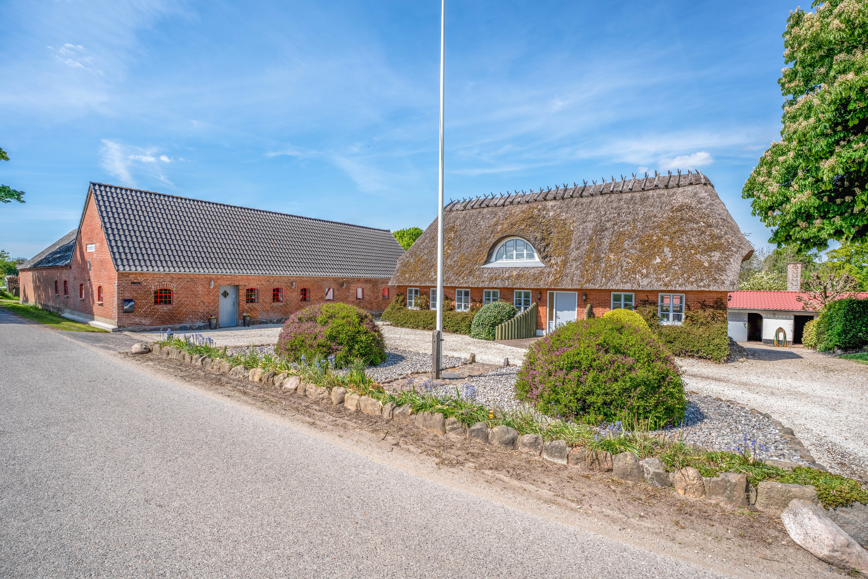 Fremhævet  billede i fuldskærmstilstand. Billede af Brandtlundvej 102, Skærup, 7080 Børkop