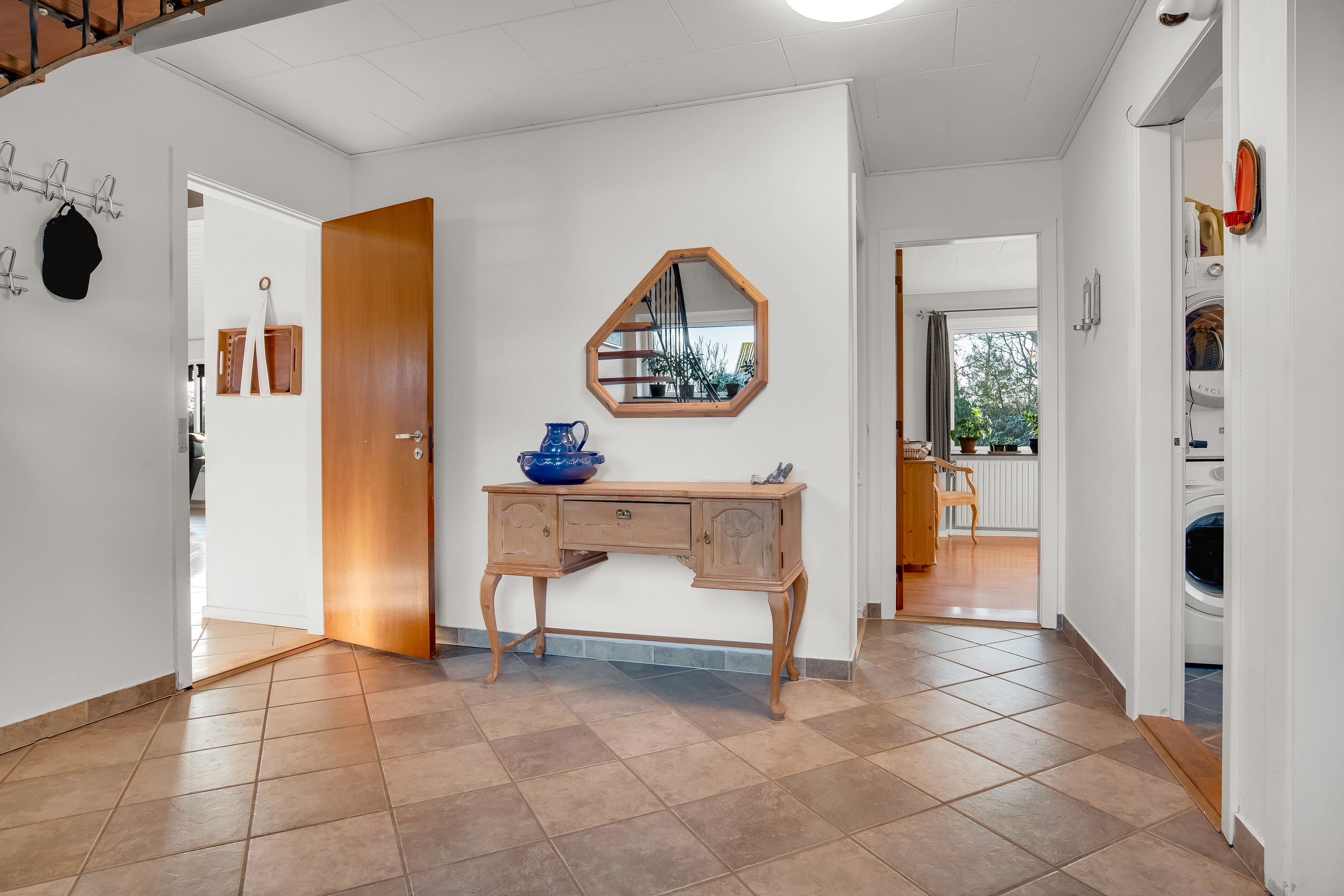 Fremhævet entré billede i fuldskærmstilstand. Billede af Gedhusvej 8, Ilskov, 7451 Sunds