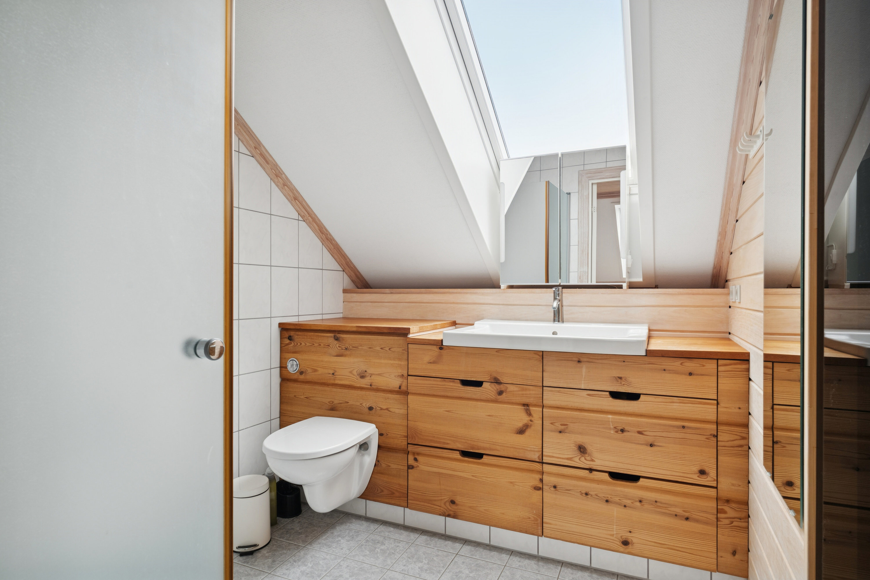 Fremhævet badeværelse billede i fuldskærmstilstand. Billede af Vestre Landevej 188, 4952 Stokkemarke