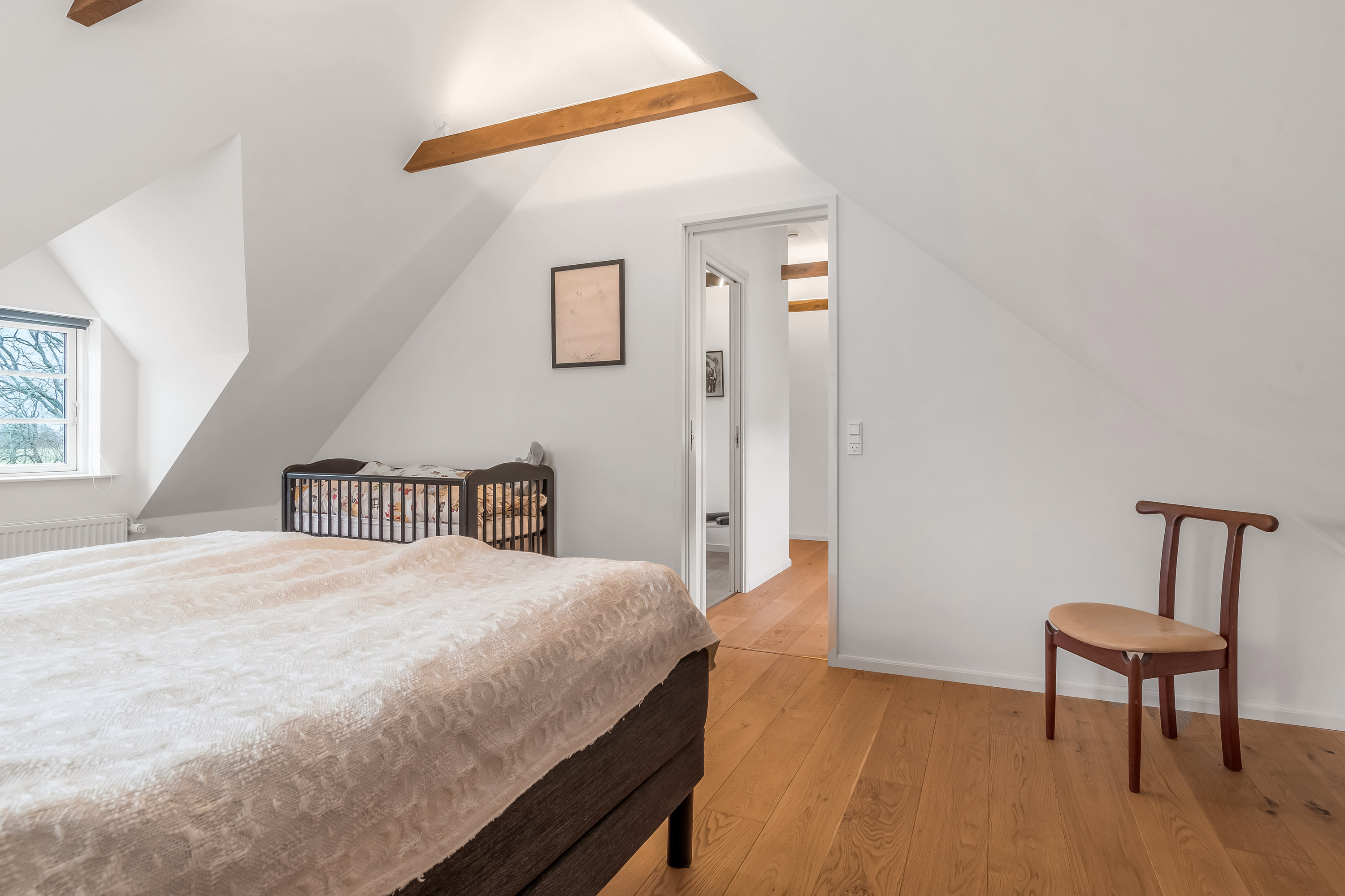 Fremhævet soveværelse billede i fuldskærmstilstand. Billede af Gedhusvej 9, Simmelkær, 7451 Sunds