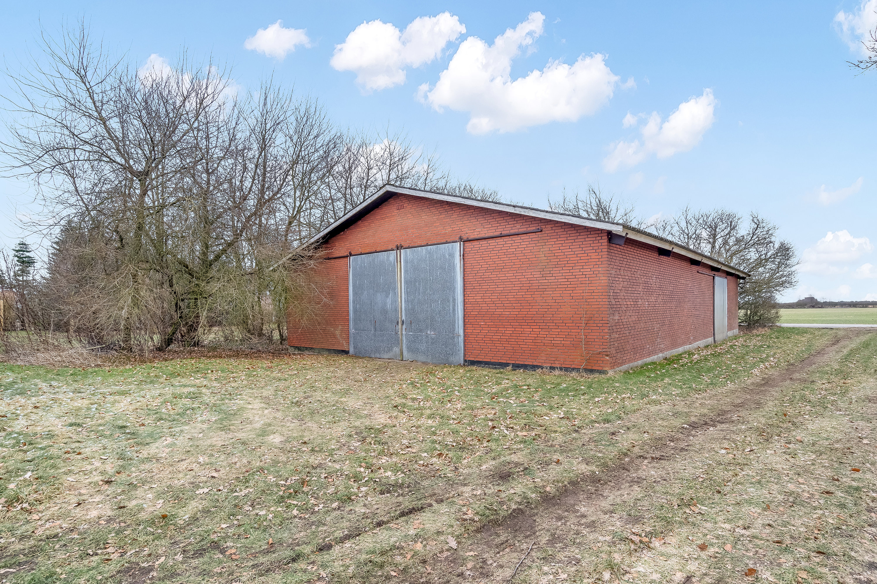 Fremhævet maskinhus billede i fuldskærmstilstand. Billede af Gedhusvej 9, Simmelkær, 7451 Sunds