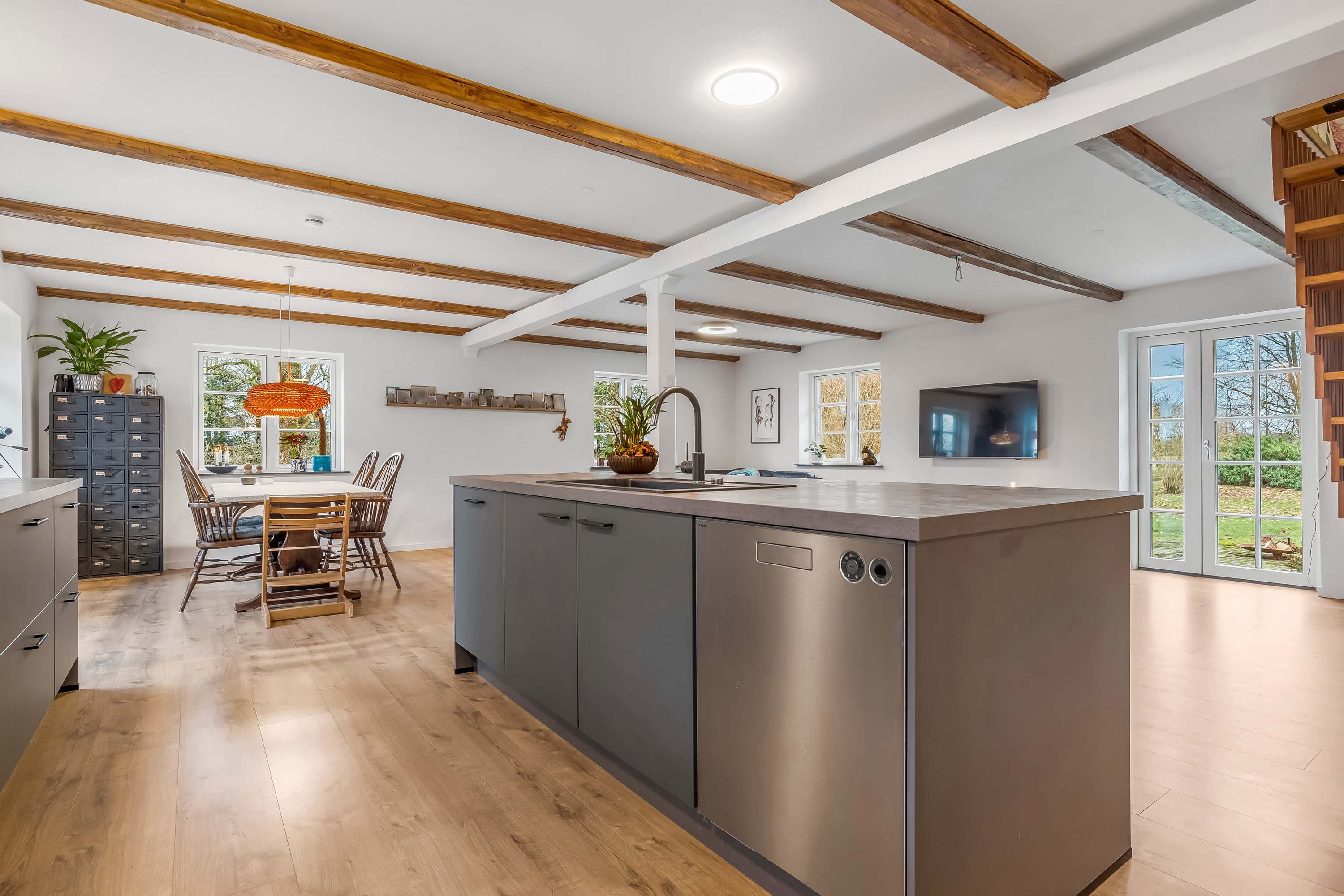 Fremhævet køkken alrum billede i fuldskærmstilstand. Billede af Gedhusvej 9, Simmelkær, 7451 Sunds