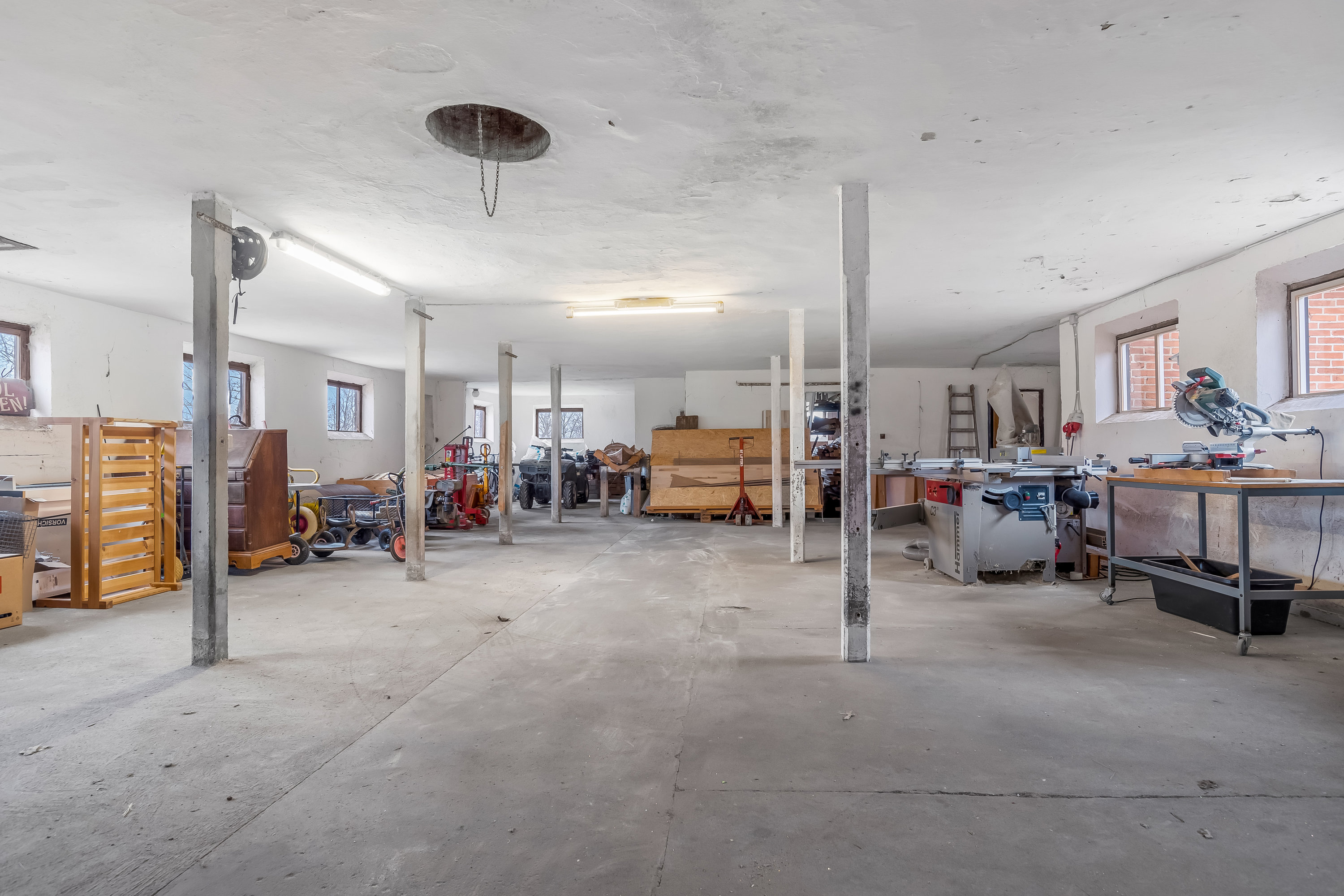 Fremhævet stald billede i fuldskærmstilstand. Billede af Gedhusvej 9, Simmelkær, 7451 Sunds