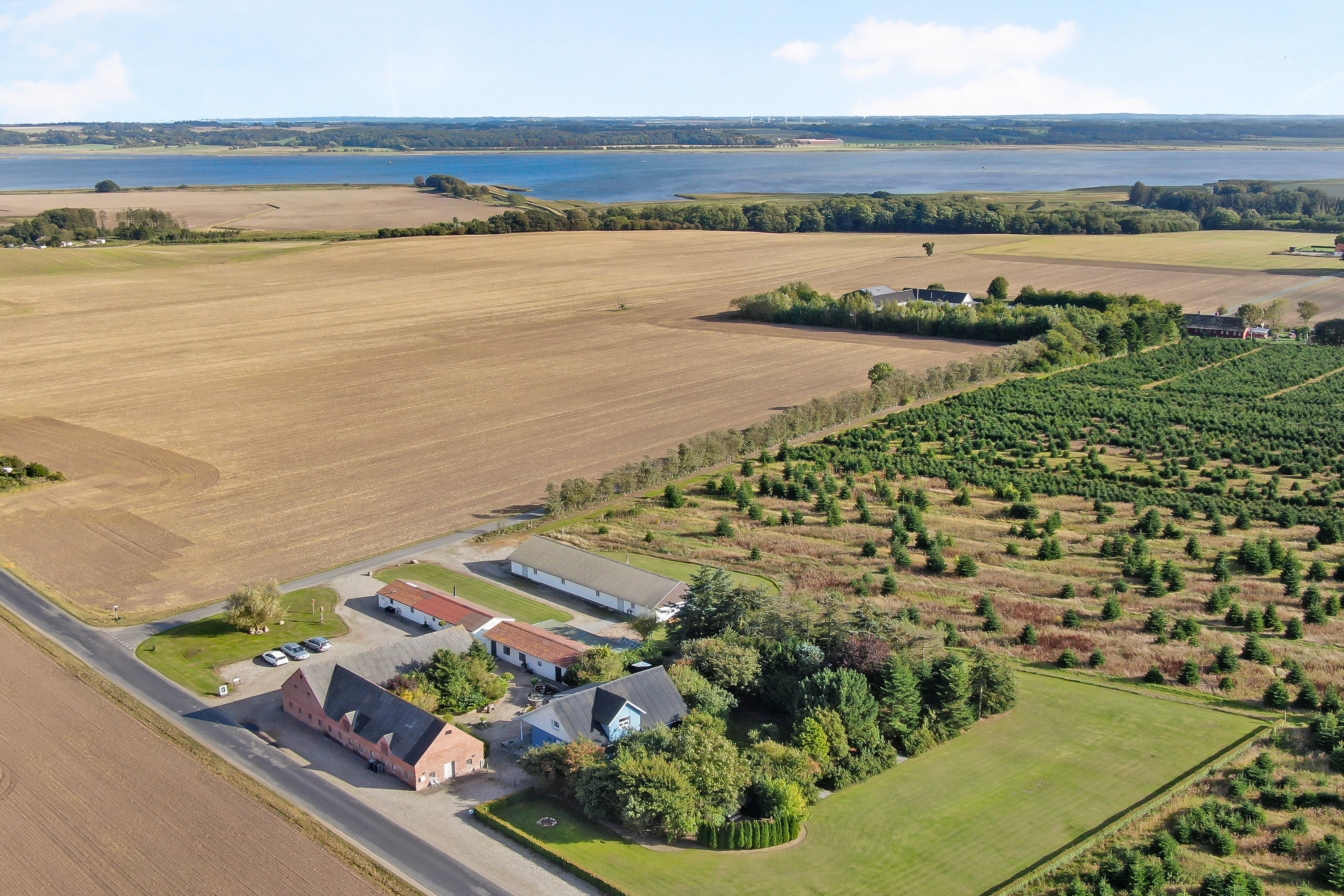 Fremhævet  billede i fuldskærmstilstand. Billede af Hvilhusevej 24, Tørring, 8970 Havndal