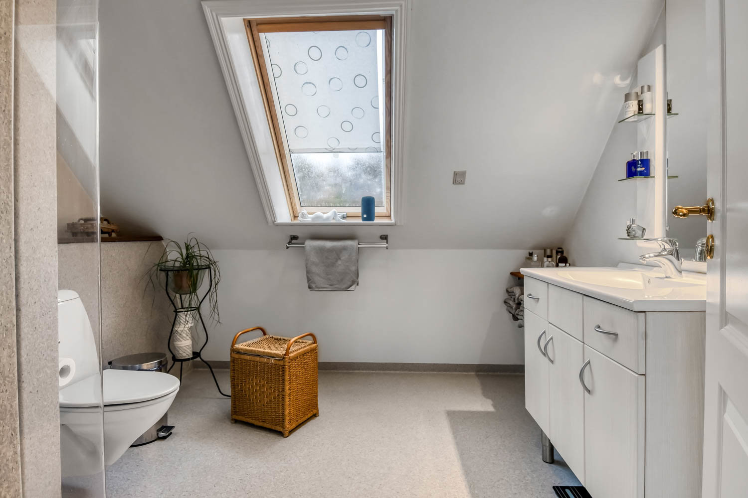 Fremhævet  billede i fuldskærmstilstand. Billede af Lindeborgvej 18, 7560 Hjerm