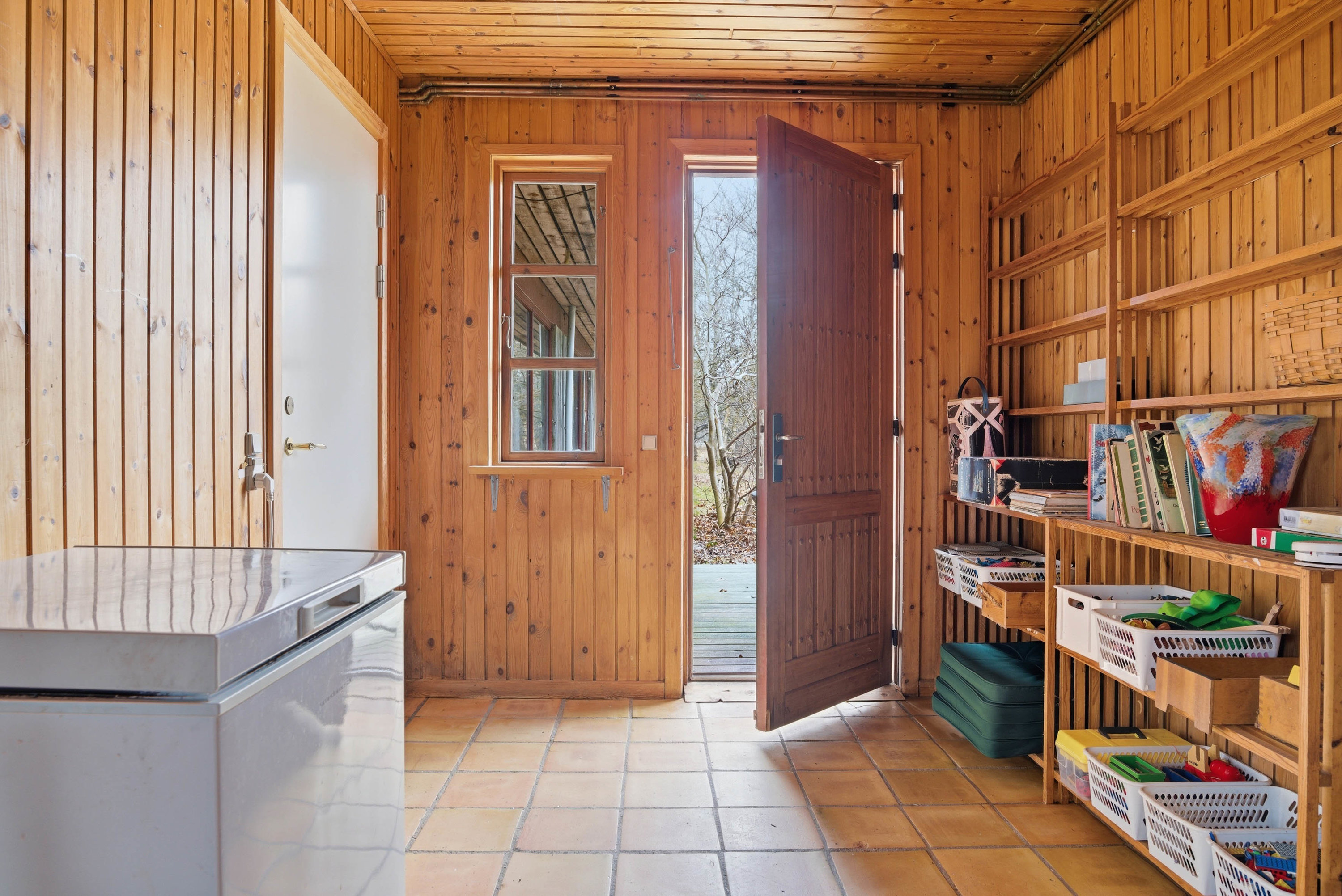 Fremhævet gang billede i fuldskærmstilstand. Billede af Skorkærvej 2, Staby, 6990 Ulfborg