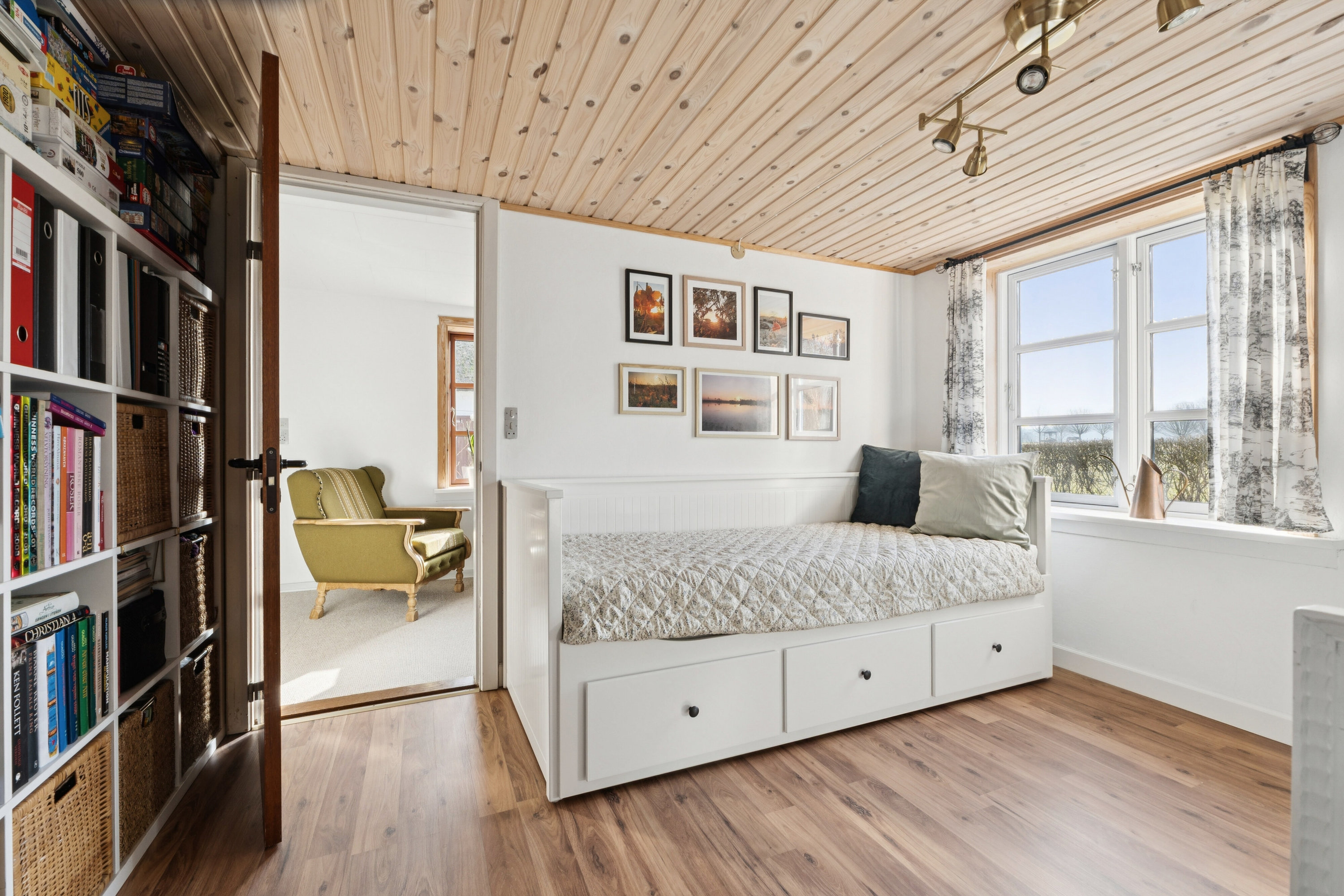 Fremhævet soveværelse billede i fuldskærmstilstand. Billede af Banevej 10, Farstrup, 5471 Søndersø