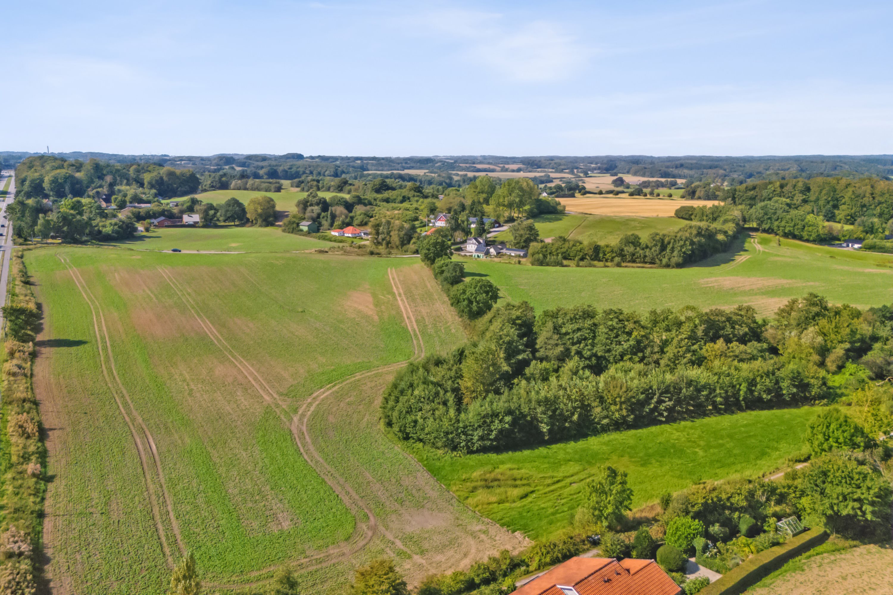 Fremhævet de åbne vider billede i fuldskærmstilstand. Billede af Middelfartvej 635, Spedsbjerg, 5491 Blommenslyst