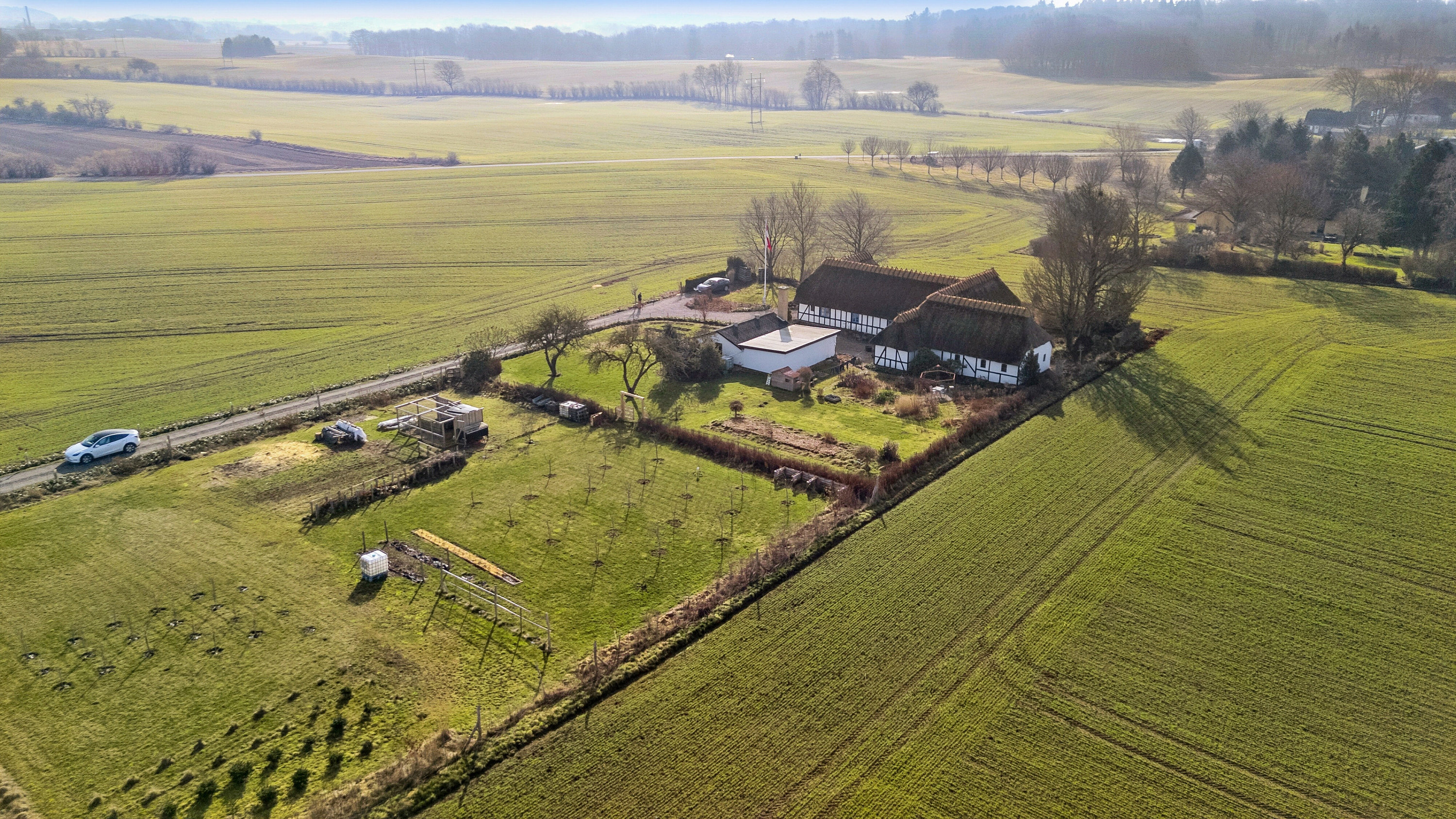 Fremhævet luftfoto billede i fuldskærmstilstand. Billede af Banevej 10, Farstrup, 5471 Søndersø