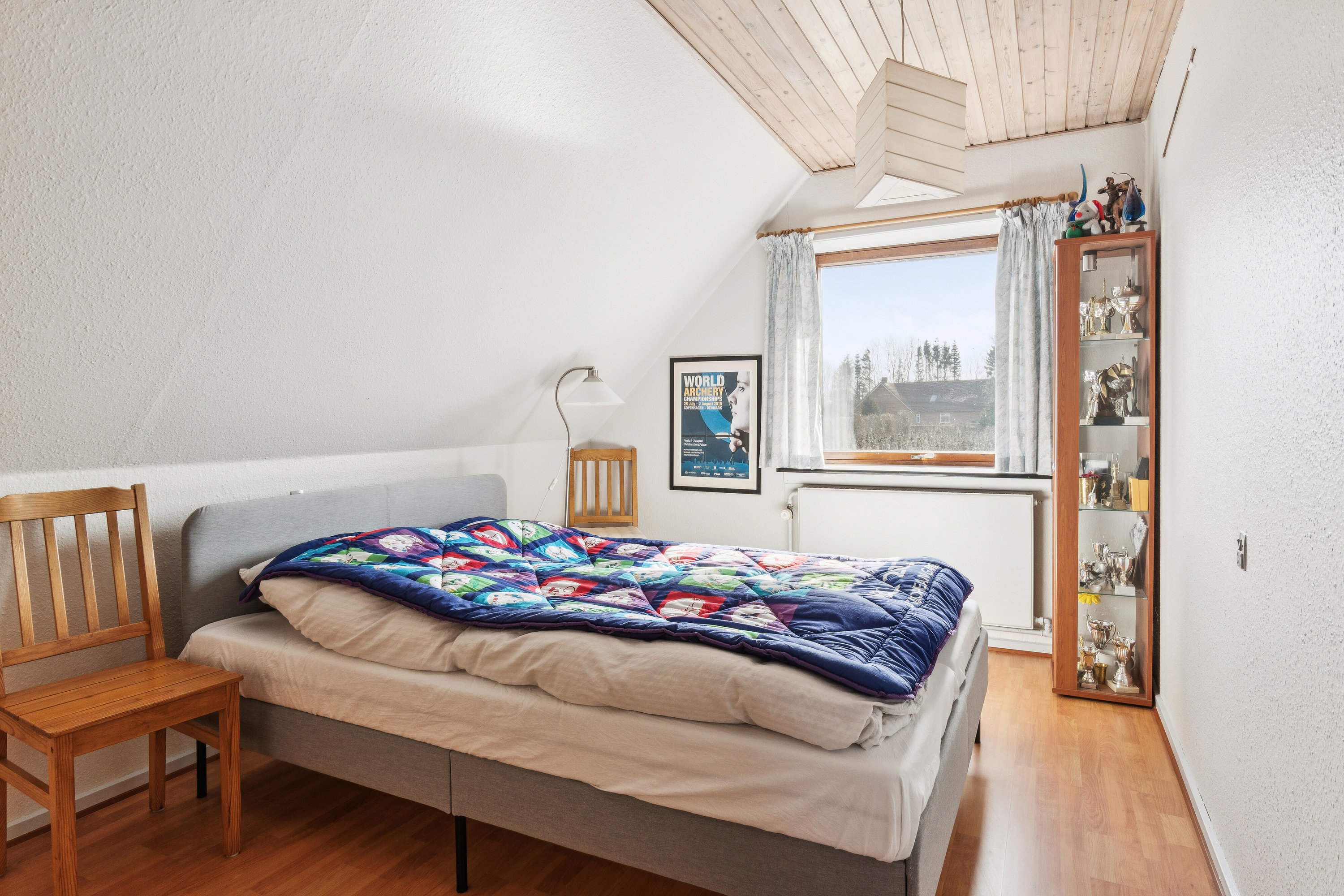 Fremhævet soveværelse billede i fuldskærmstilstand. Billede af Præstemarken 6, Nr Broby, 5672 Broby