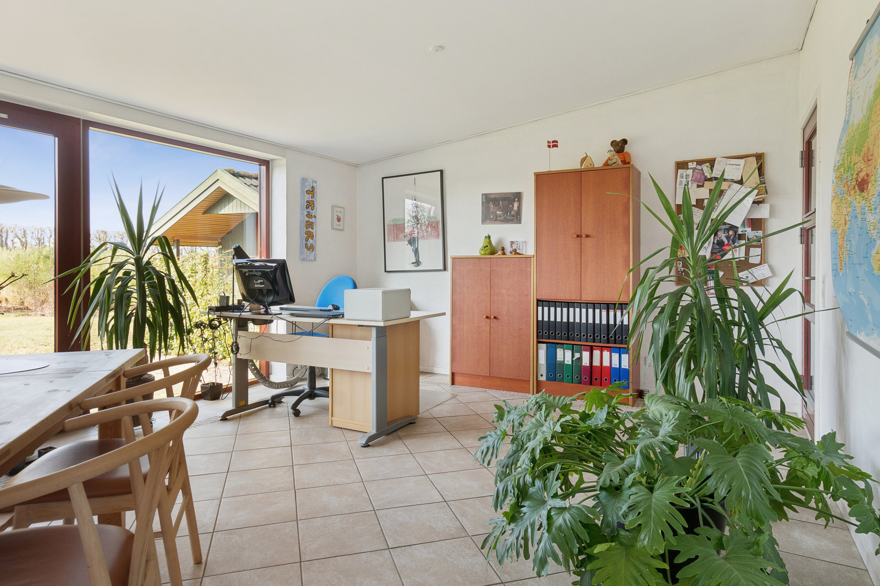 Fremhævet udestue/alrum billede i fuldskærmstilstand. Billede af Præstemarken 6, Nr Broby, 5672 Broby