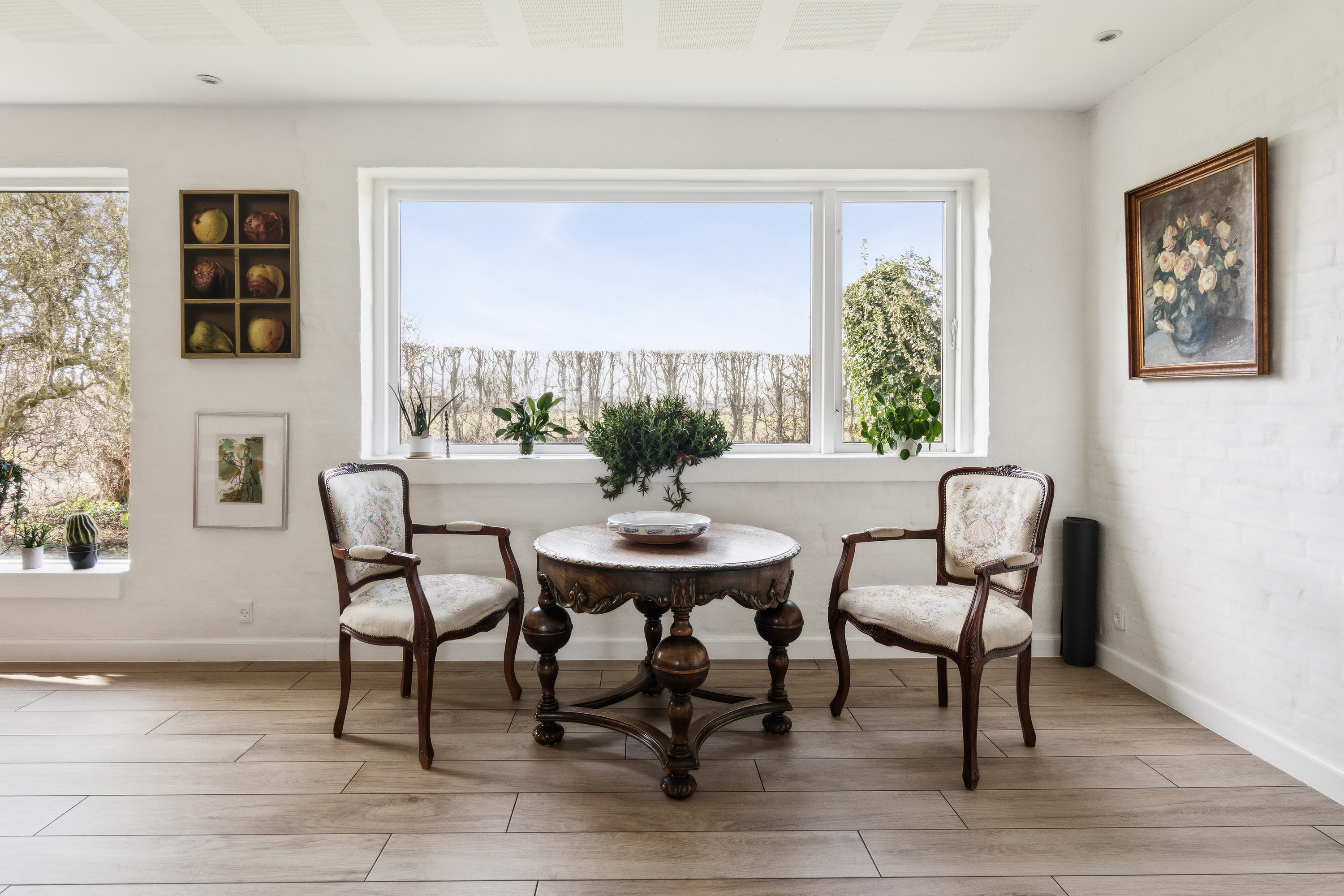 Fremhævet stue billede i fuldskærmstilstand. Billede af Præstemarken 6, Nr Broby, 5672 Broby