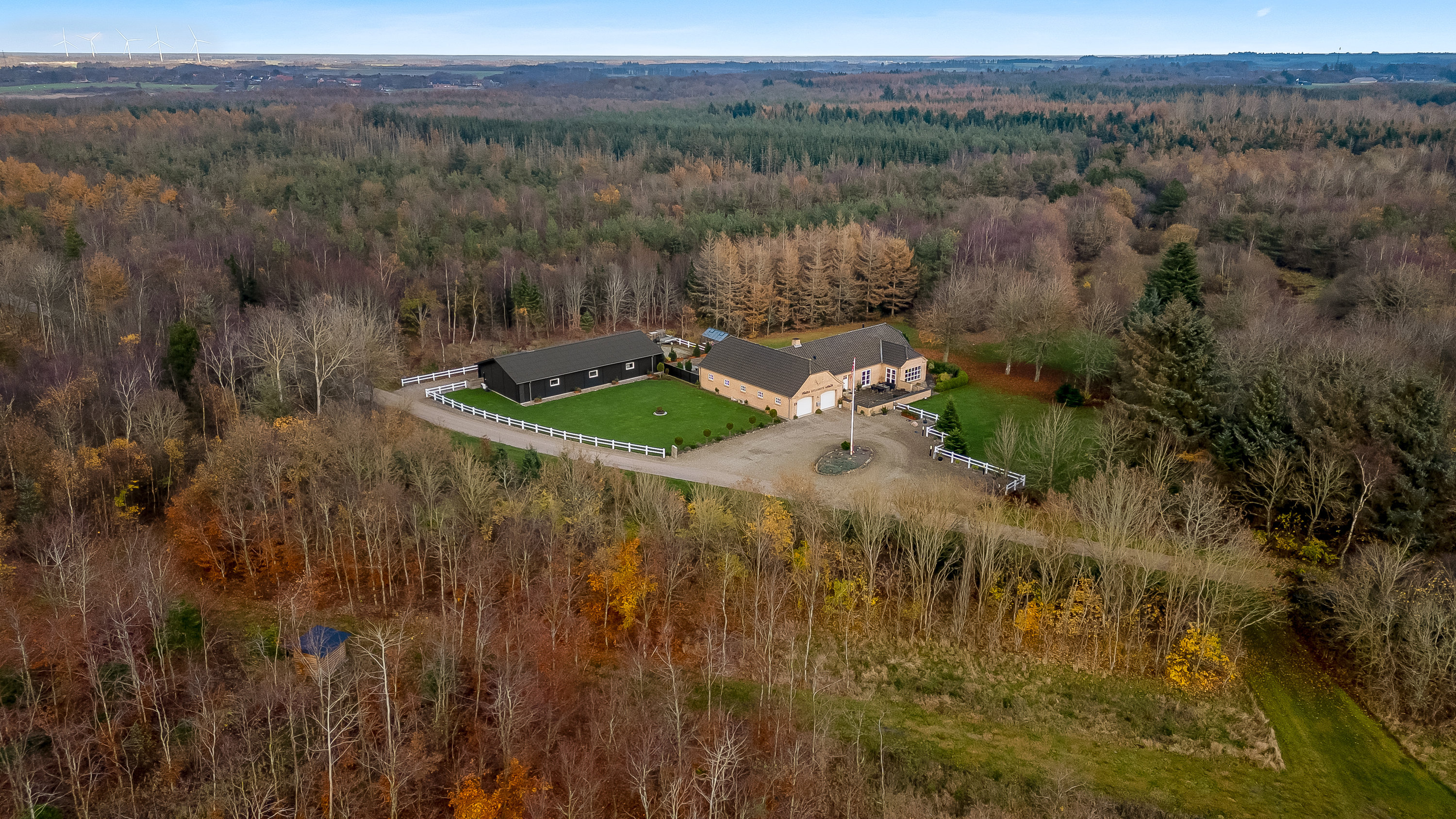 Fremhævet luftfoto billede i fuldskærmstilstand. Billede af Del af Meldmosevej 5, Møborg, 7660 Bækmarksbro
