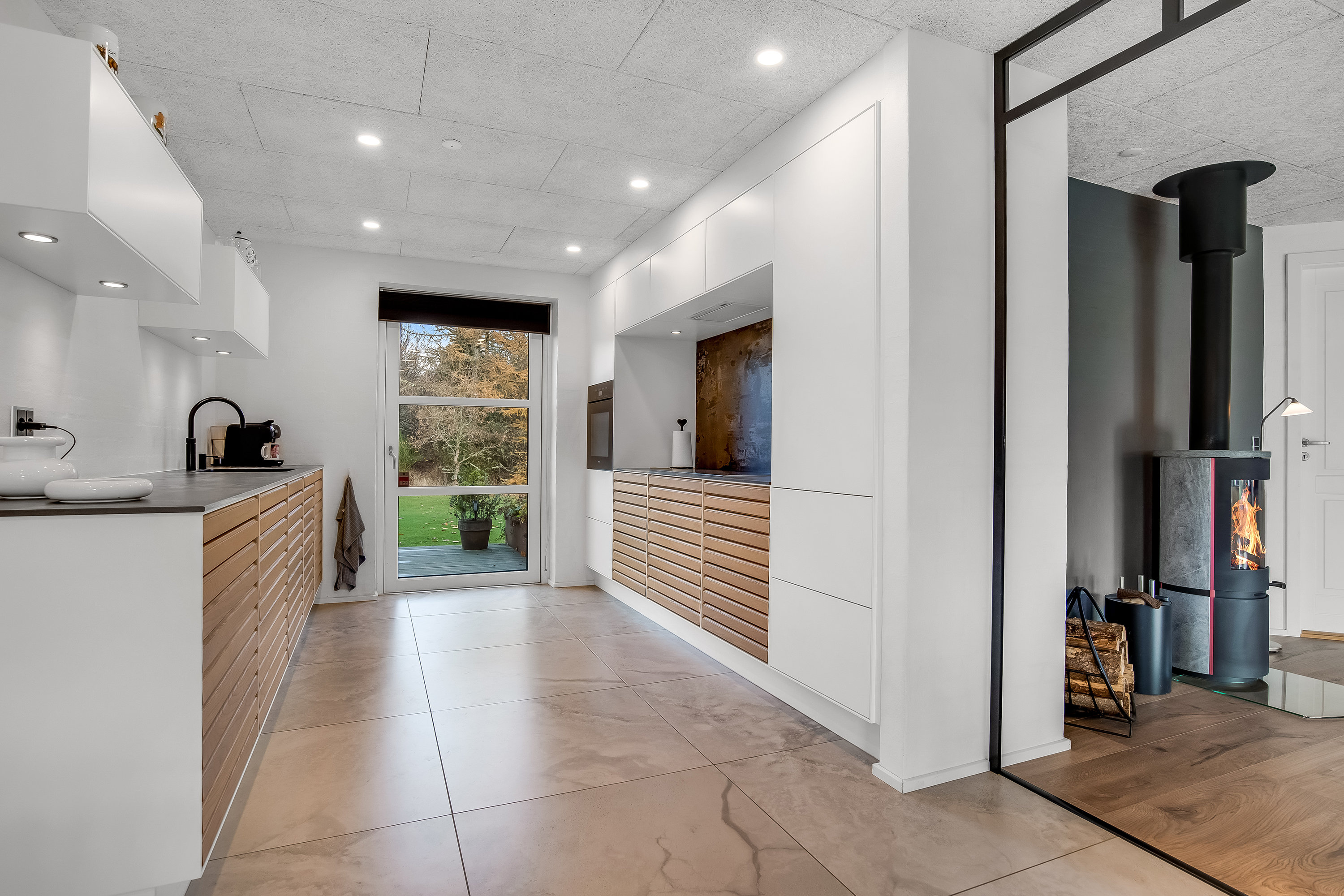 Fremhævet køkken alrum billede i fuldskærmstilstand. Billede af Del af Meldmosevej 5, Møborg, 7660 Bækmarksbro