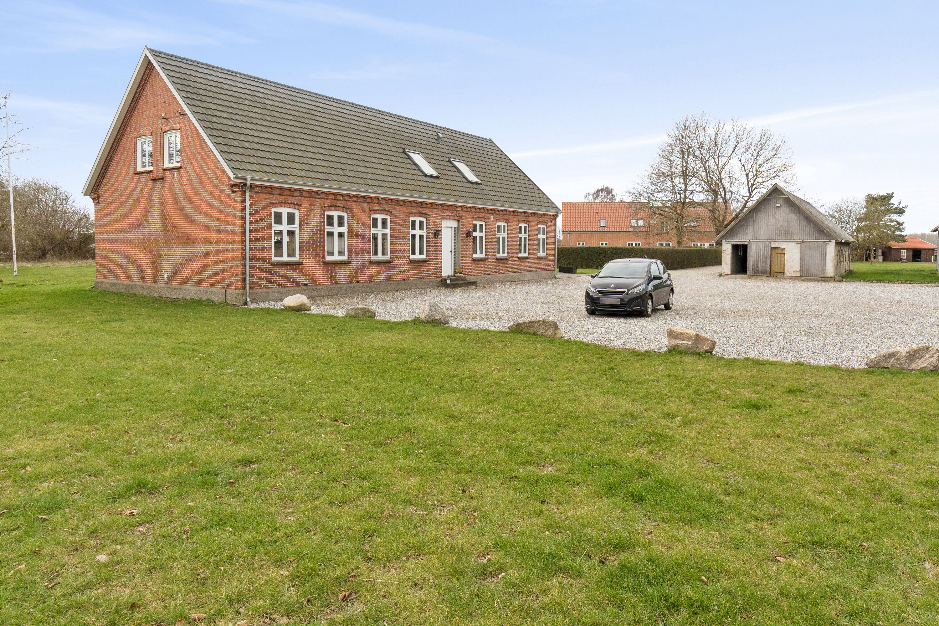 Fremhævet set fra haven billede i fuldskærmstilstand. Billede af Engløkken 5, Bullerup, 5320 Agedrup