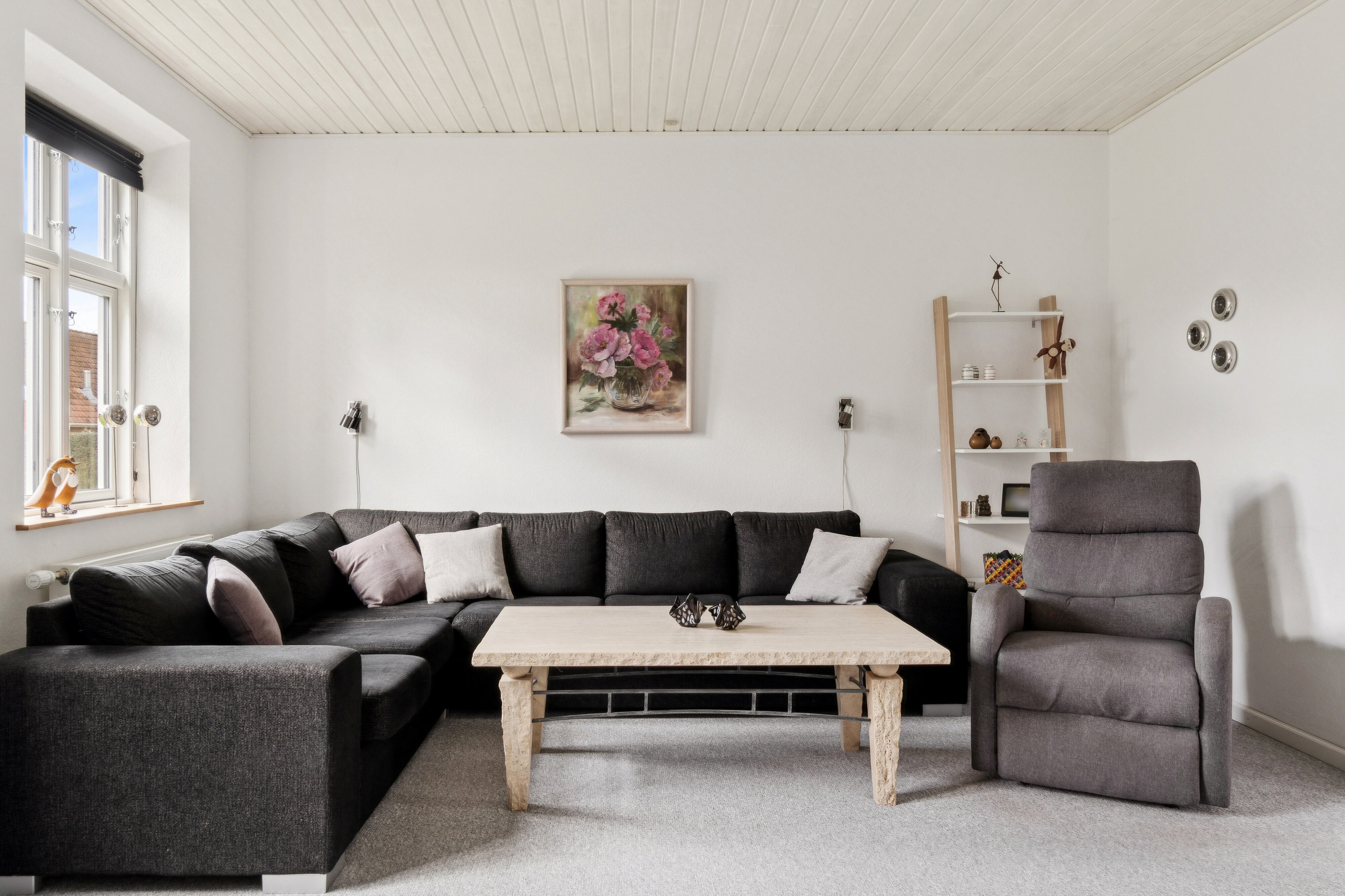 Fremhævet stue billede i fuldskærmstilstand. Billede af Engløkken 5, Bullerup, 5320 Agedrup