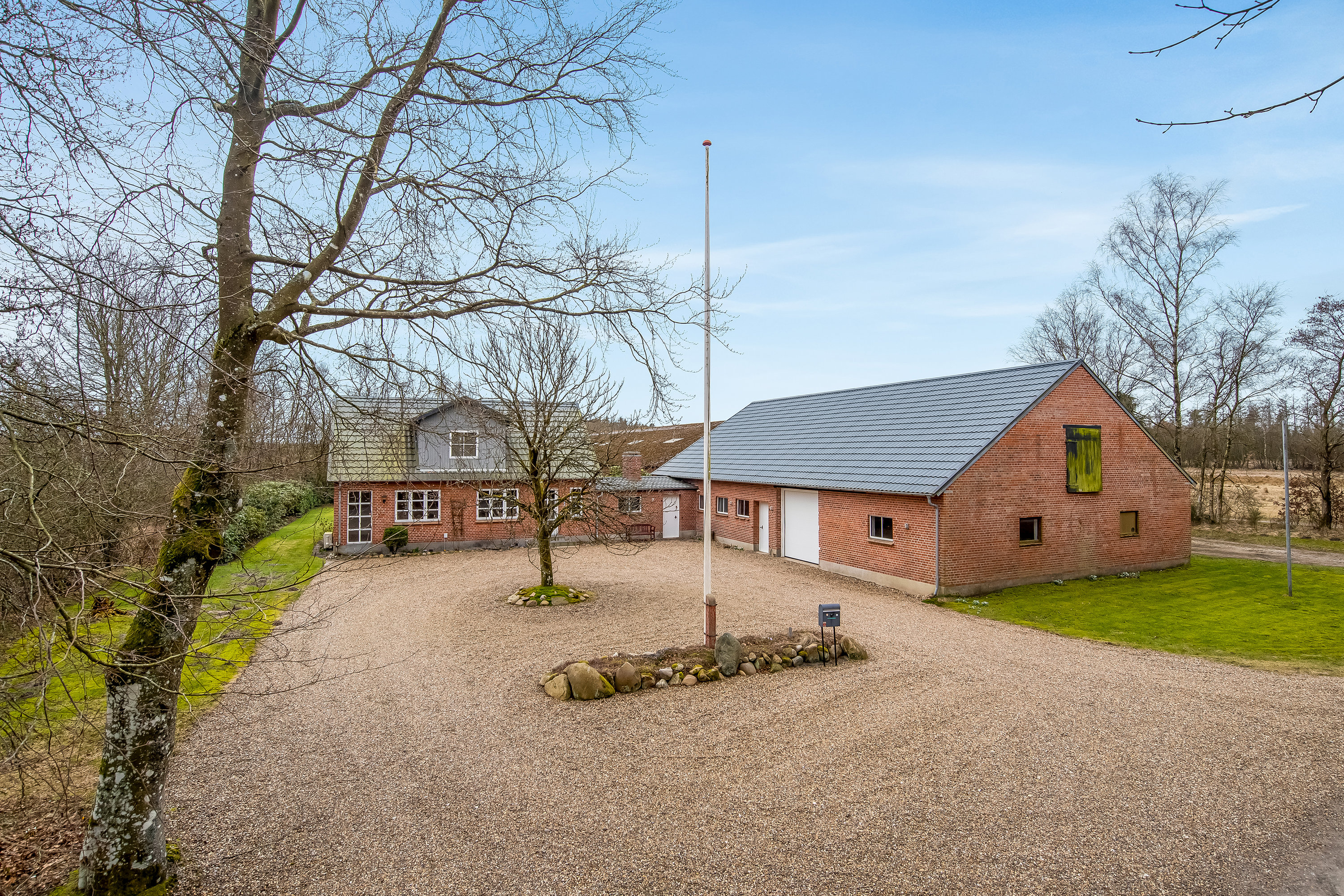 Fremhævet  billede i fuldskærmstilstand. Billede af Vistorpvej 22, Grove, 7540 Haderup