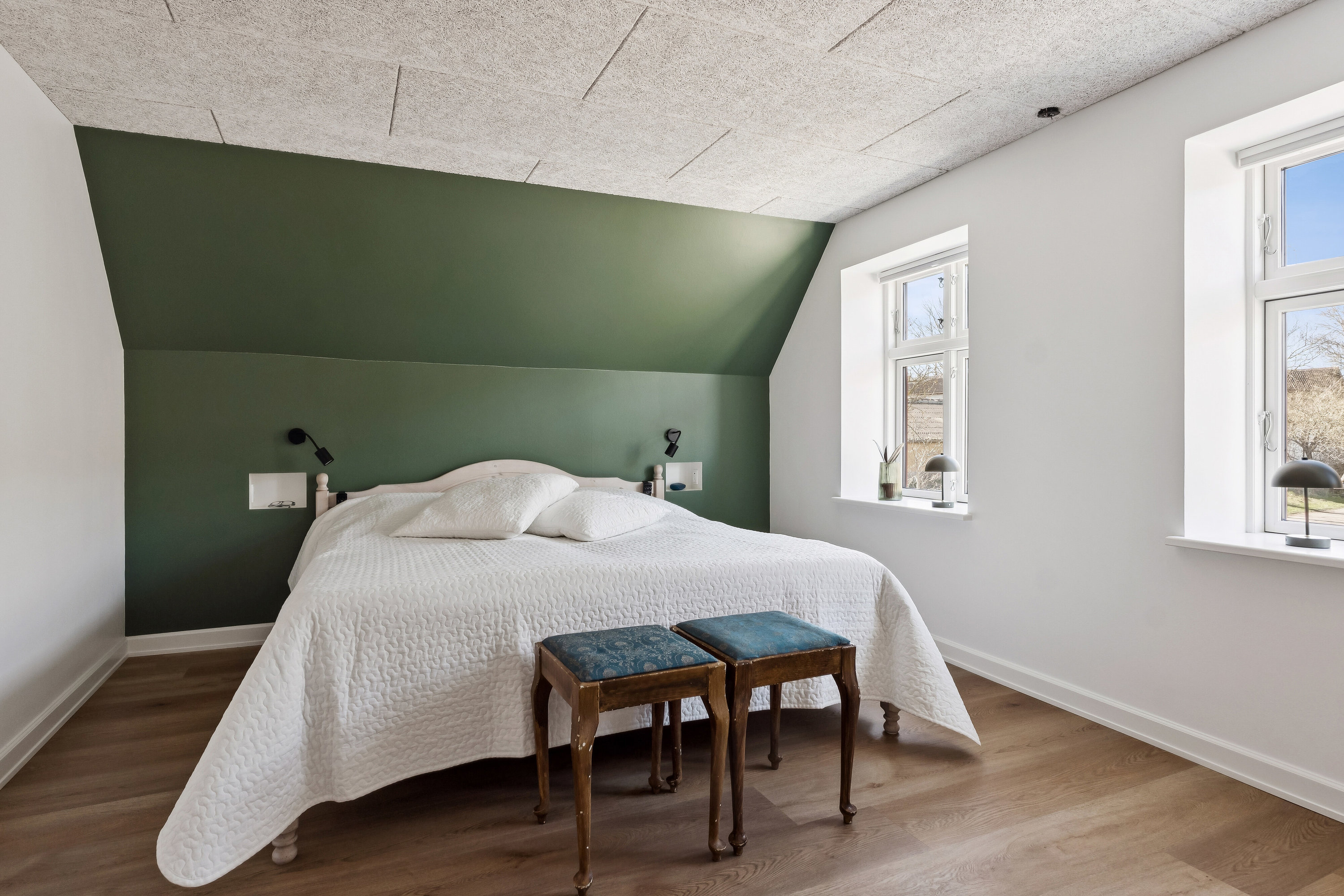 Fremhævet soveværelse billede i fuldskærmstilstand. Billede af Øremosevej 1, 4293 Dianalund