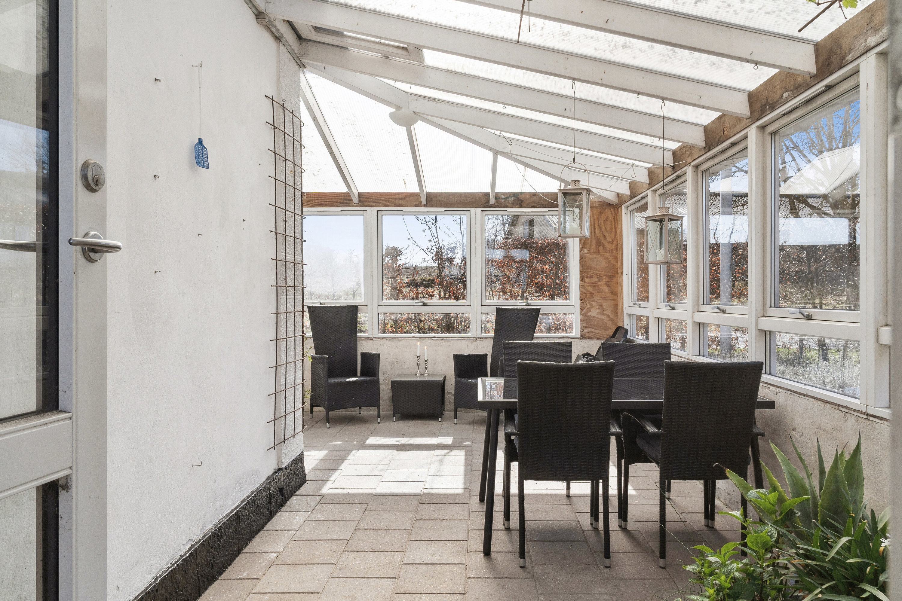 Fremhævet spisestue billede i fuldskærmstilstand. Billede af Øremosevej 1, 4293 Dianalund