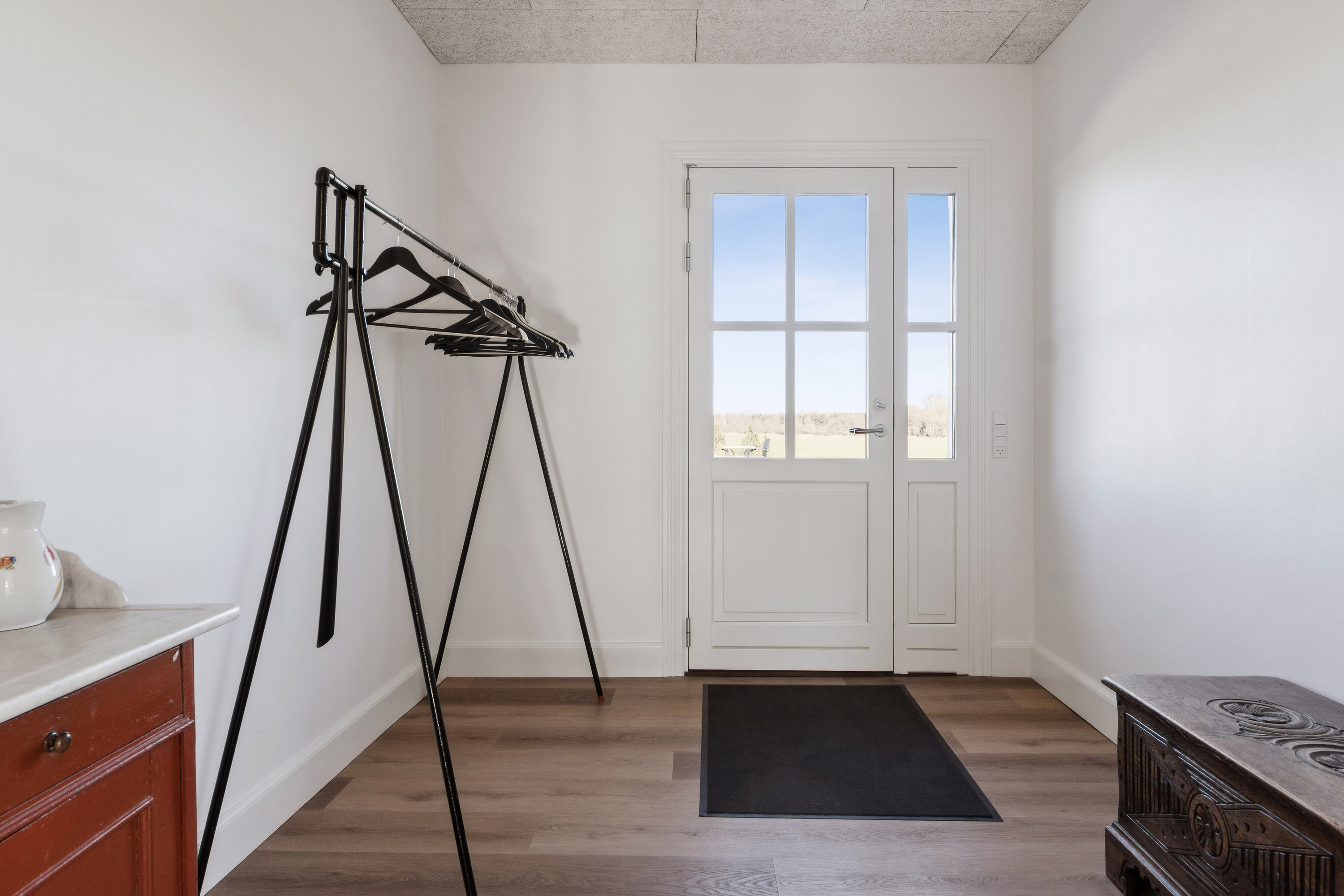 Fremhævet indendørs billede i fuldskærmstilstand. Billede af Øremosevej 1, 4293 Dianalund