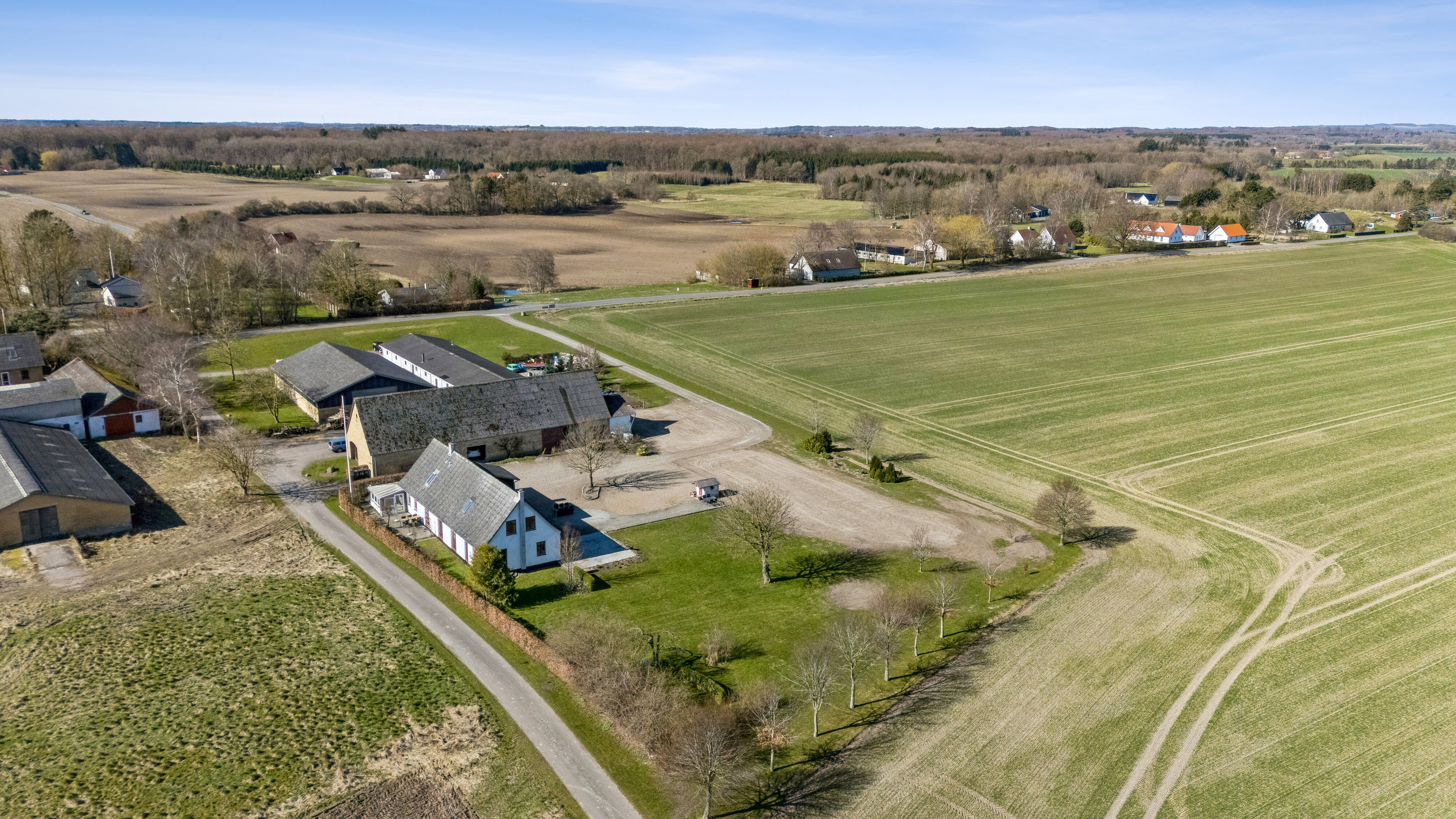 Fremhævet luftfoto billede i fuldskærmstilstand. Billede af Øremosevej 1, 4293 Dianalund
