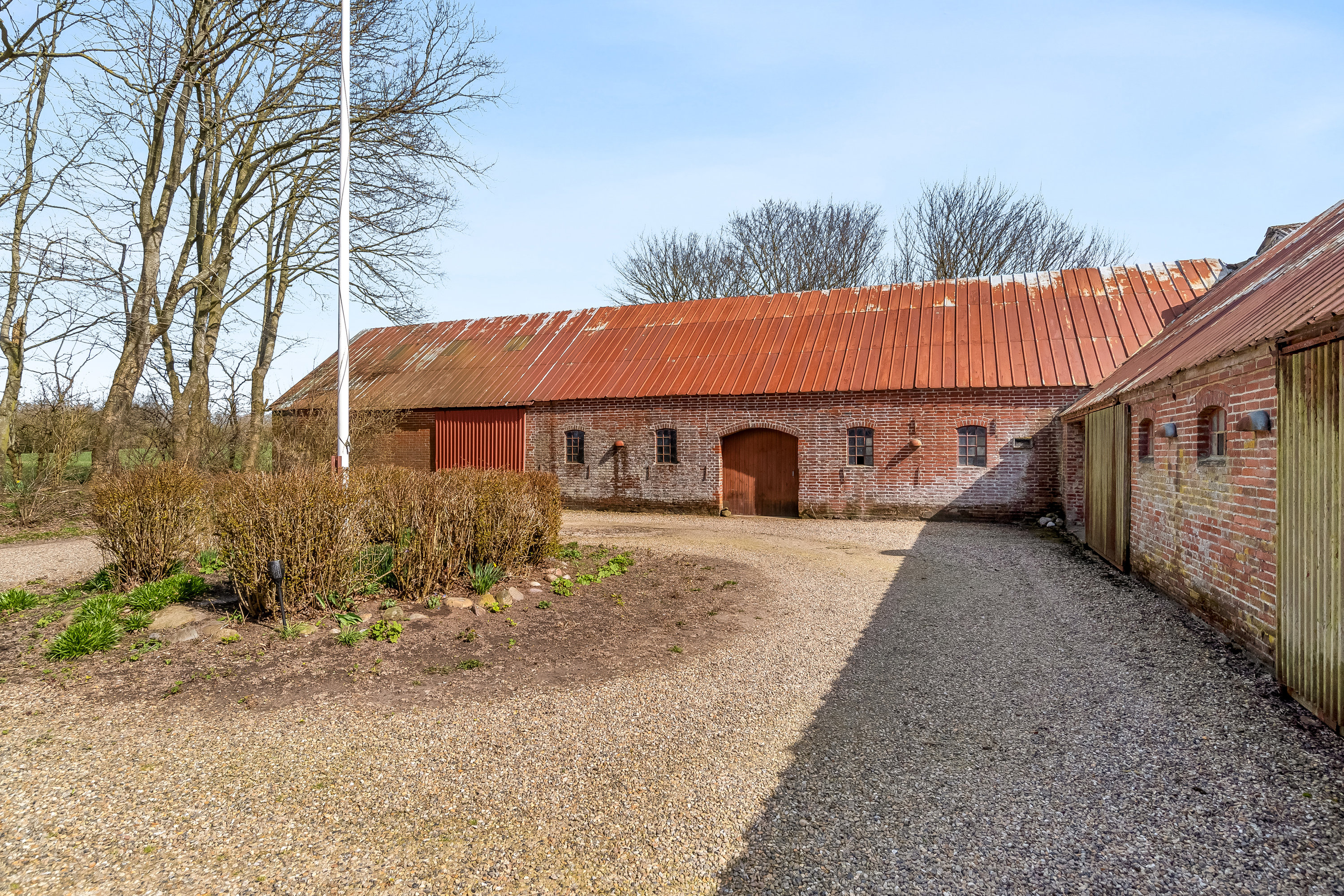 Fremhævet  billede i fuldskærmstilstand. Billede af Skarbyvej 6, 7560 Hjerm