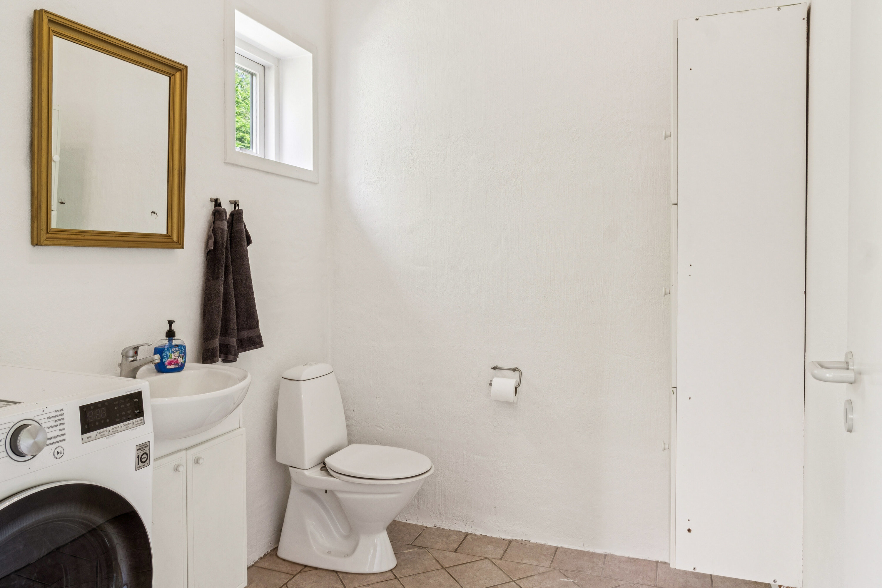 Fremhævet  billede i fuldskærmstilstand. Billede af Stenvad Bygade 17, Stenvad, 8586 Ørum Djurs