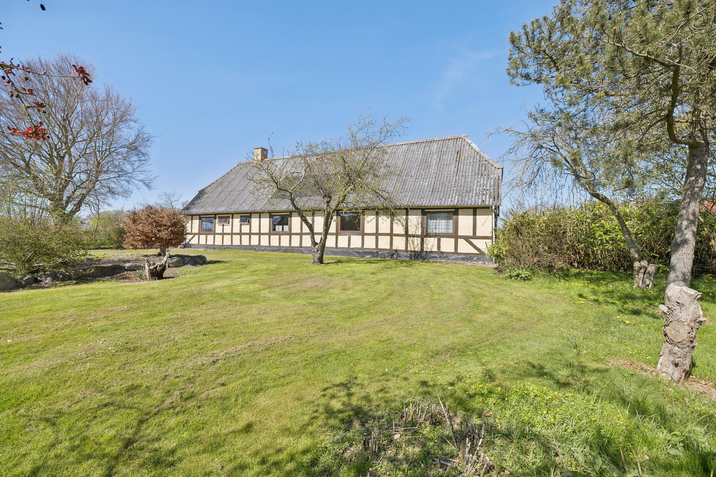 Miniaturebillede 2: udendørs. Billede af Skaregårdsvej 5, Tåsinge, 5700 Svendborg