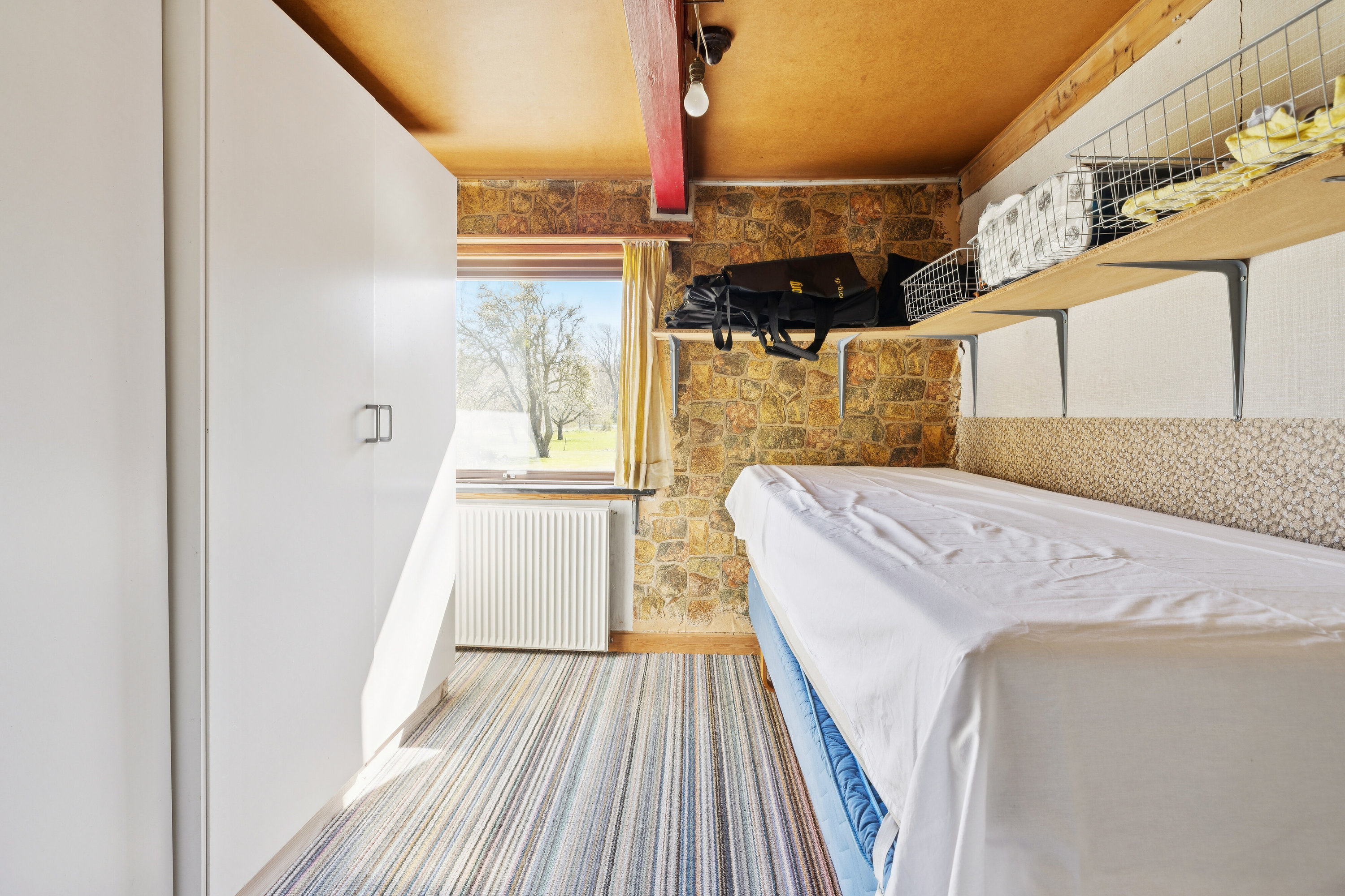 Fremhævet soveværelse billede i fuldskærmstilstand. Billede af Skaregårdsvej 5, Tåsinge, 5700 Svendborg