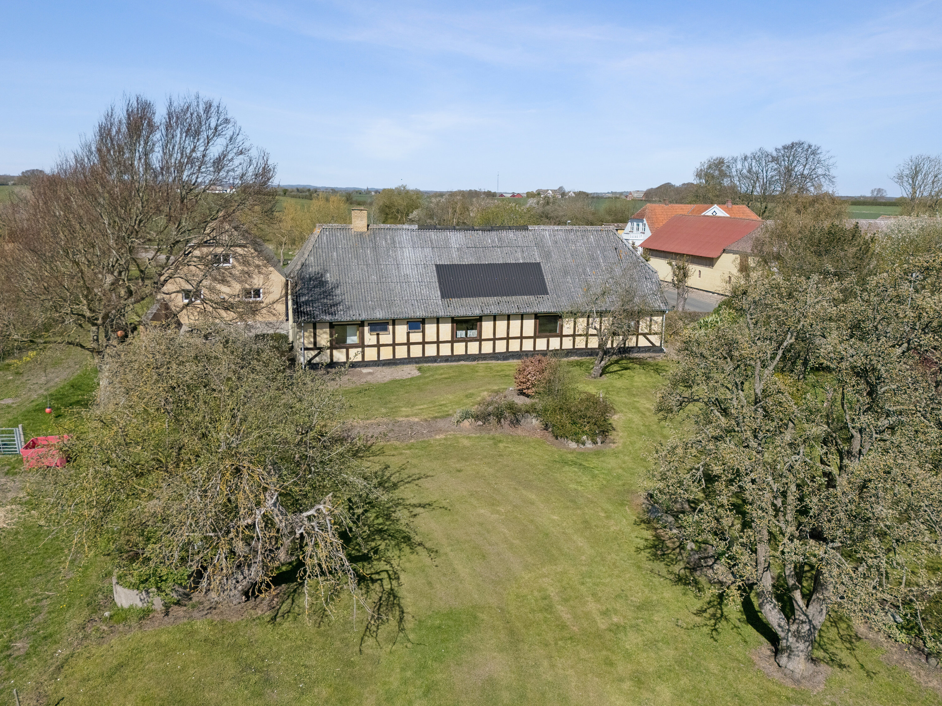 Fremhævet udendørs billede i fuldskærmstilstand. Billede af Skaregårdsvej 5, Tåsinge, 5700 Svendborg