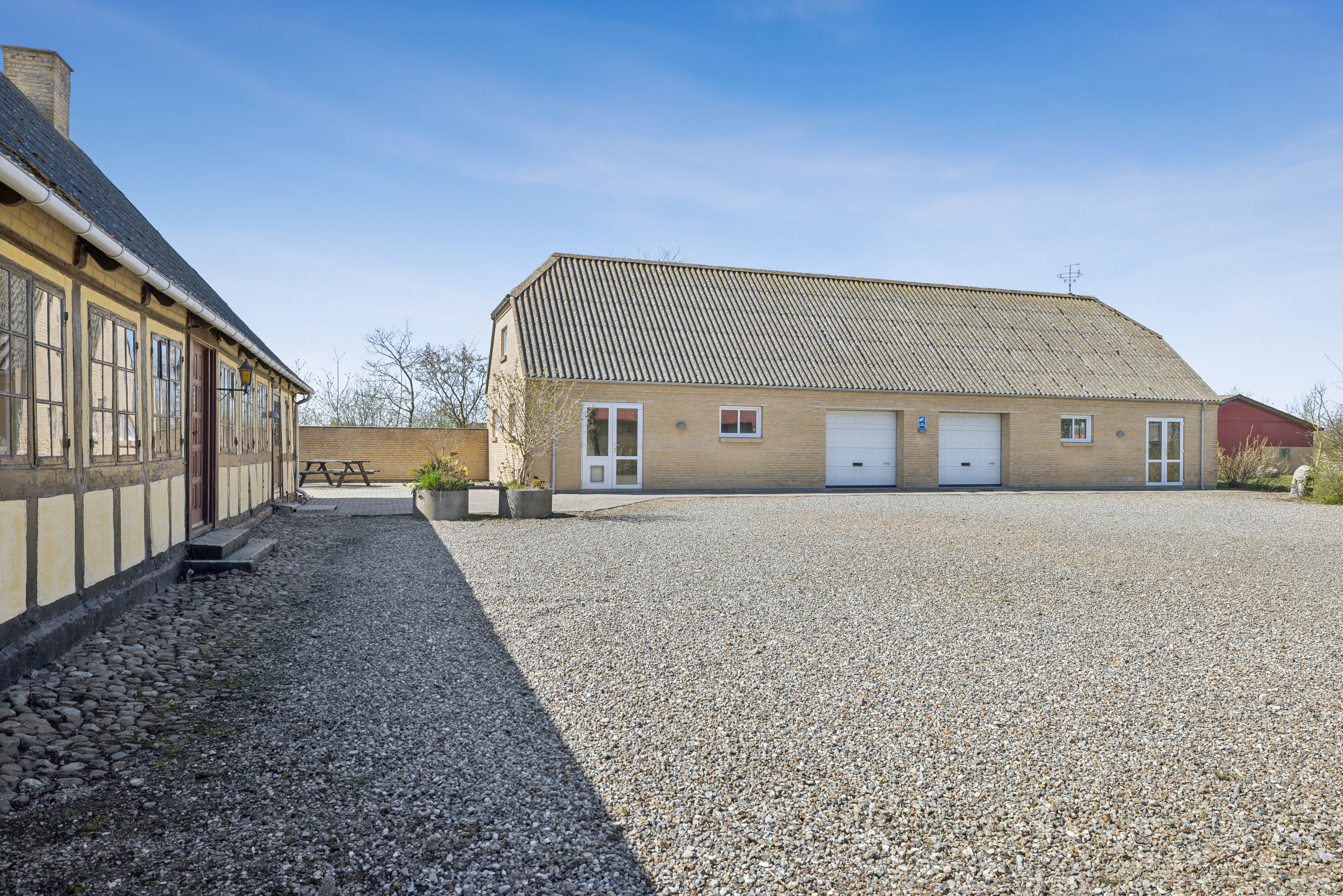 Fremhævet set fra vejen billede i fuldskærmstilstand. Billede af Skaregårdsvej 5, Tåsinge, 5700 Svendborg