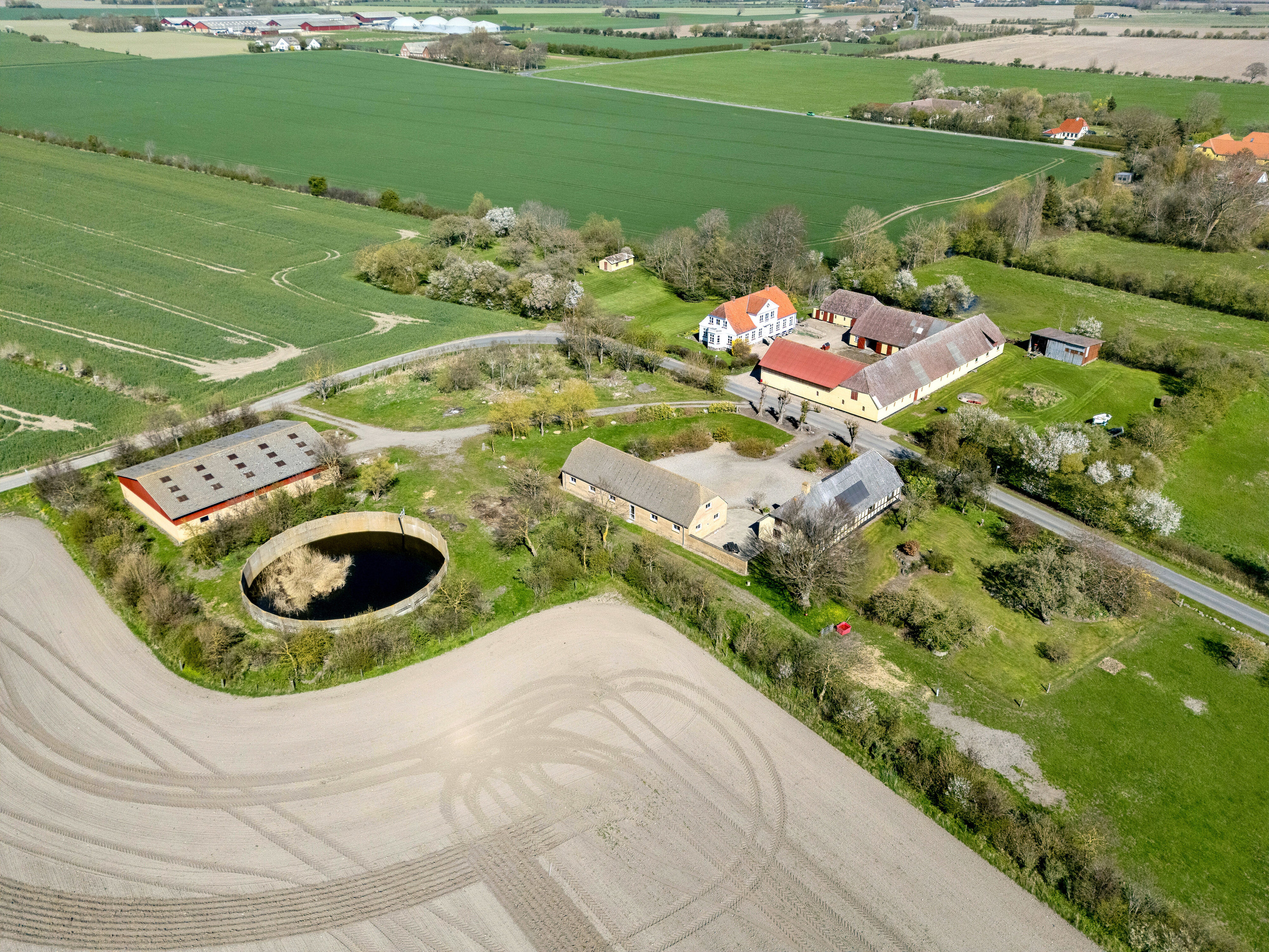 Fremhævet luftfoto billede i fuldskærmstilstand. Billede af Skaregårdsvej 5, Tåsinge, 5700 Svendborg