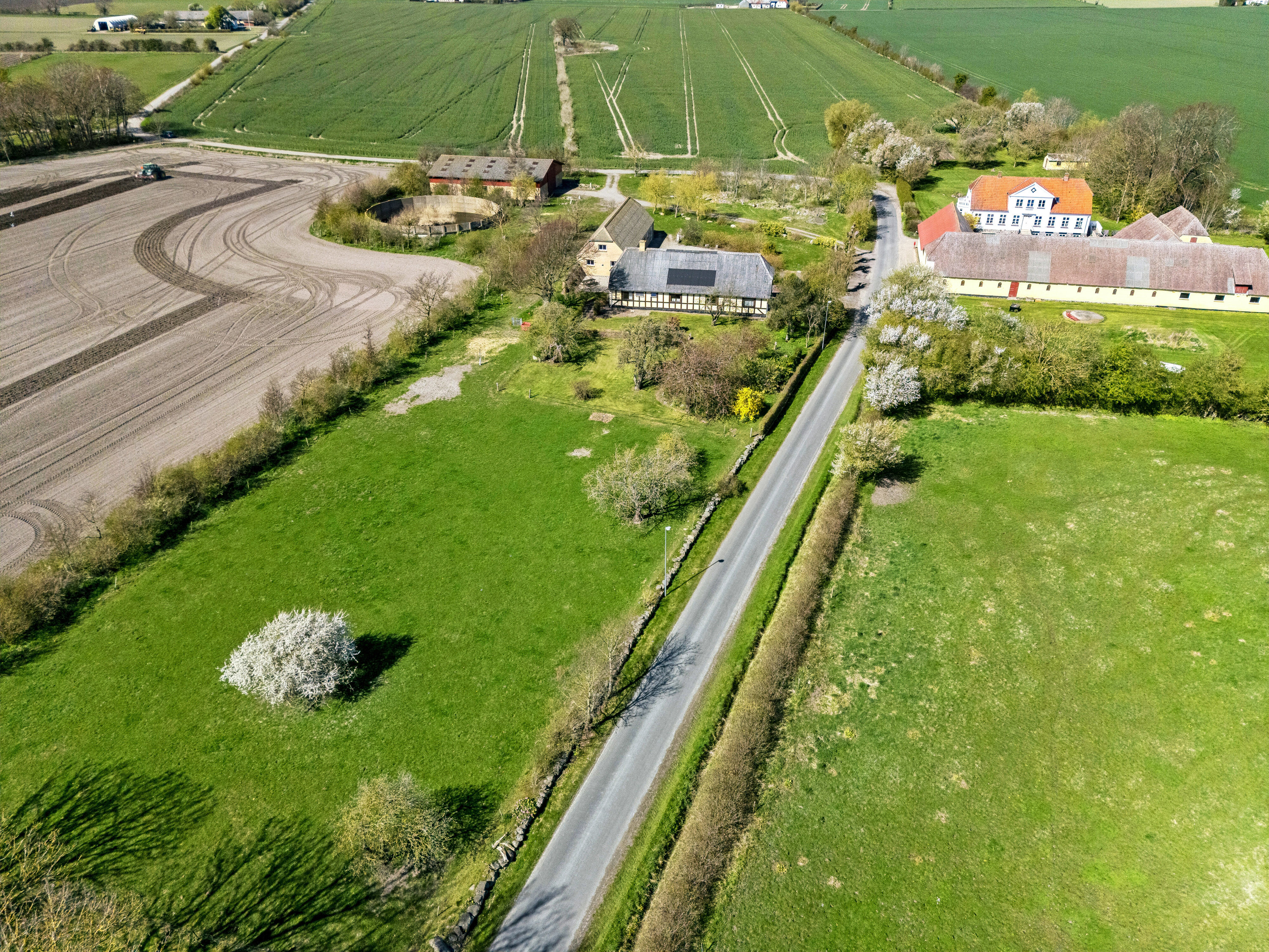 Fremhævet luftfoto billede i fuldskærmstilstand. Billede af Skaregårdsvej 5, Tåsinge, 5700 Svendborg
