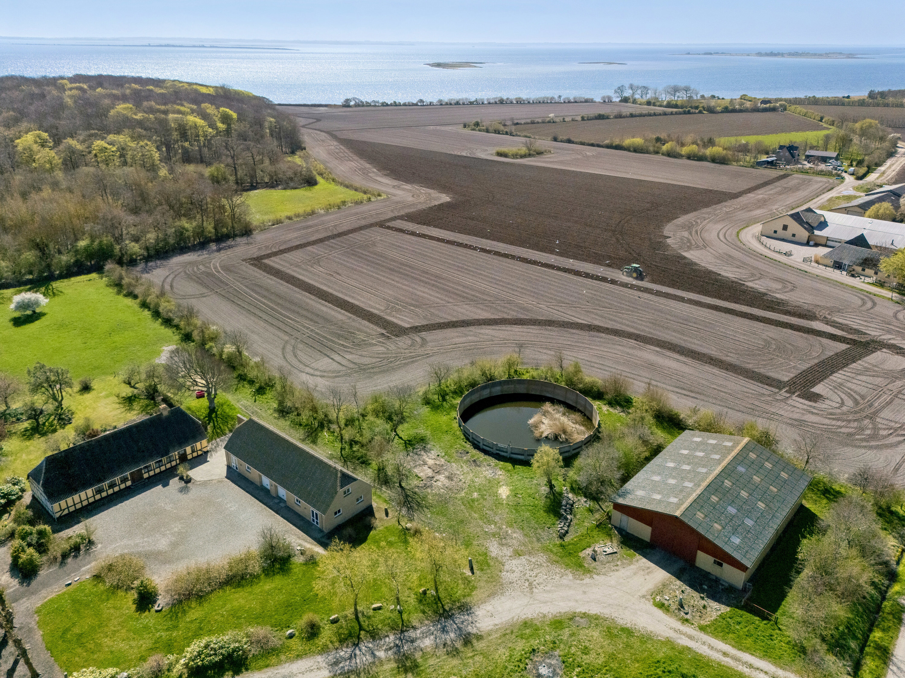 Fremhævet luftfoto billede i fuldskærmstilstand. Billede af Skaregårdsvej 5, Tåsinge, 5700 Svendborg