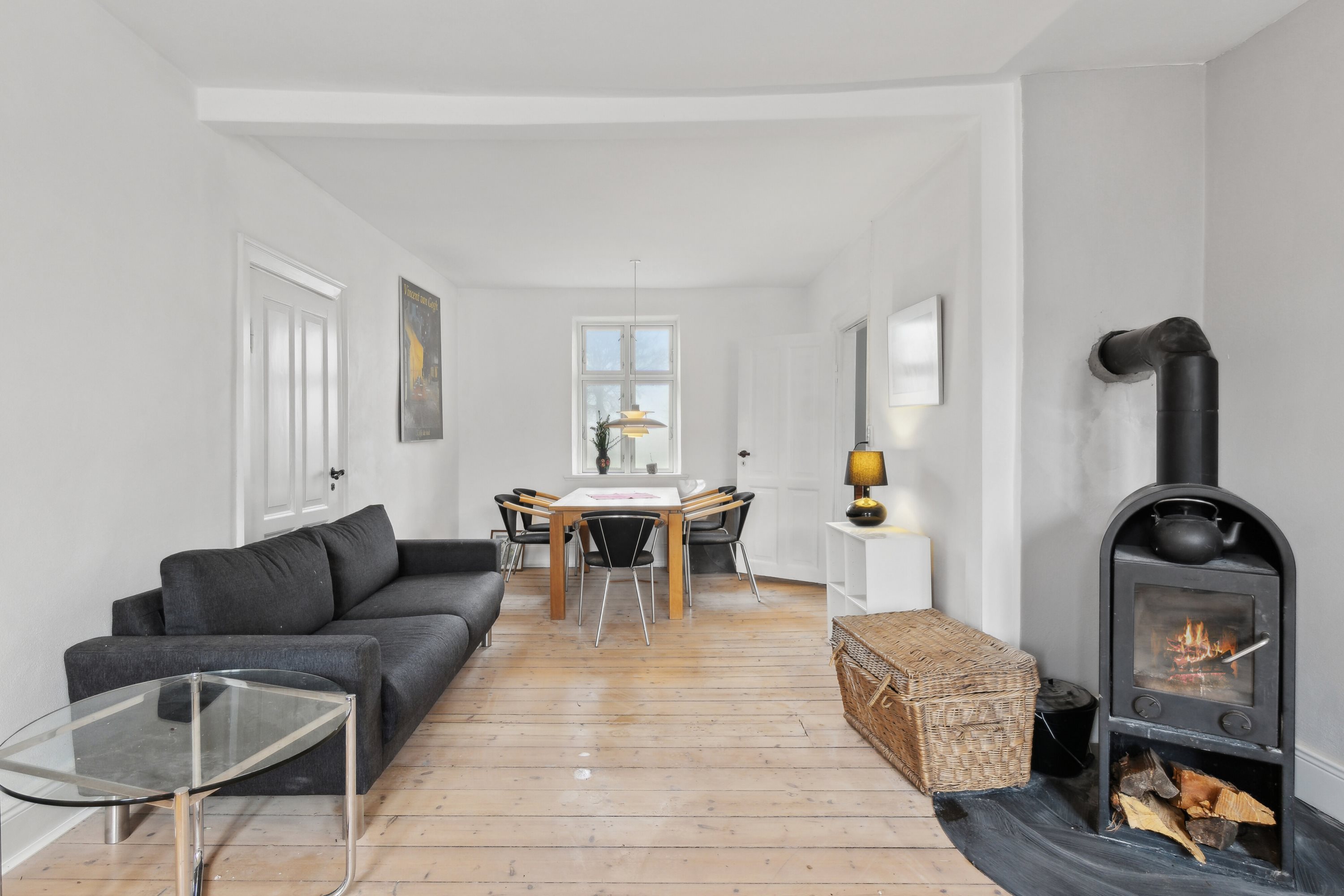 Fremhævet stue billede i fuldskærmstilstand. Billede af Lunden 1, Everdrup, 4733 Tappernøje