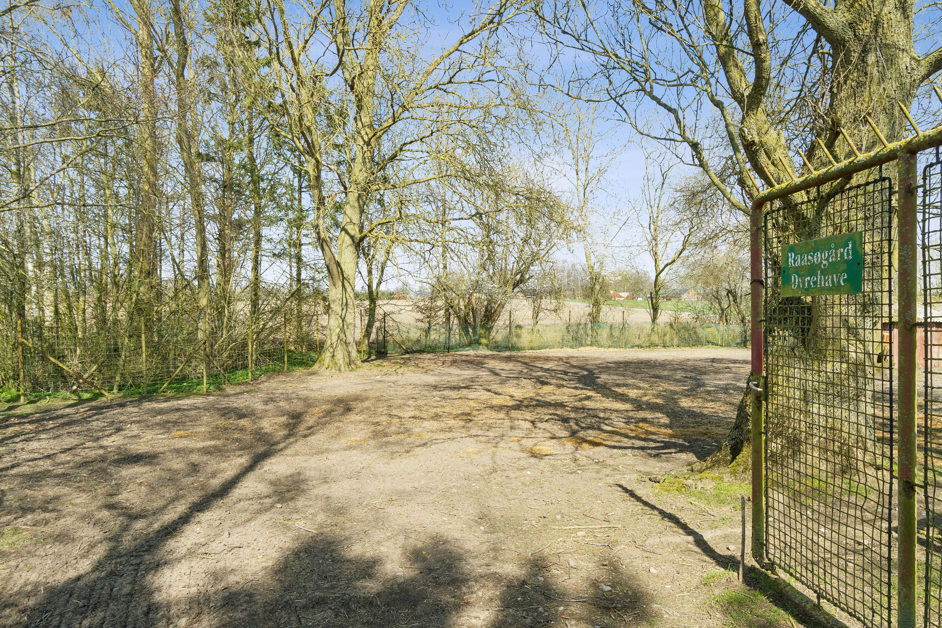 Fremhævet omgivelser billede i fuldskærmstilstand. Billede af Råsøvej 11, Tybjerg, 4160 Herlufmagle