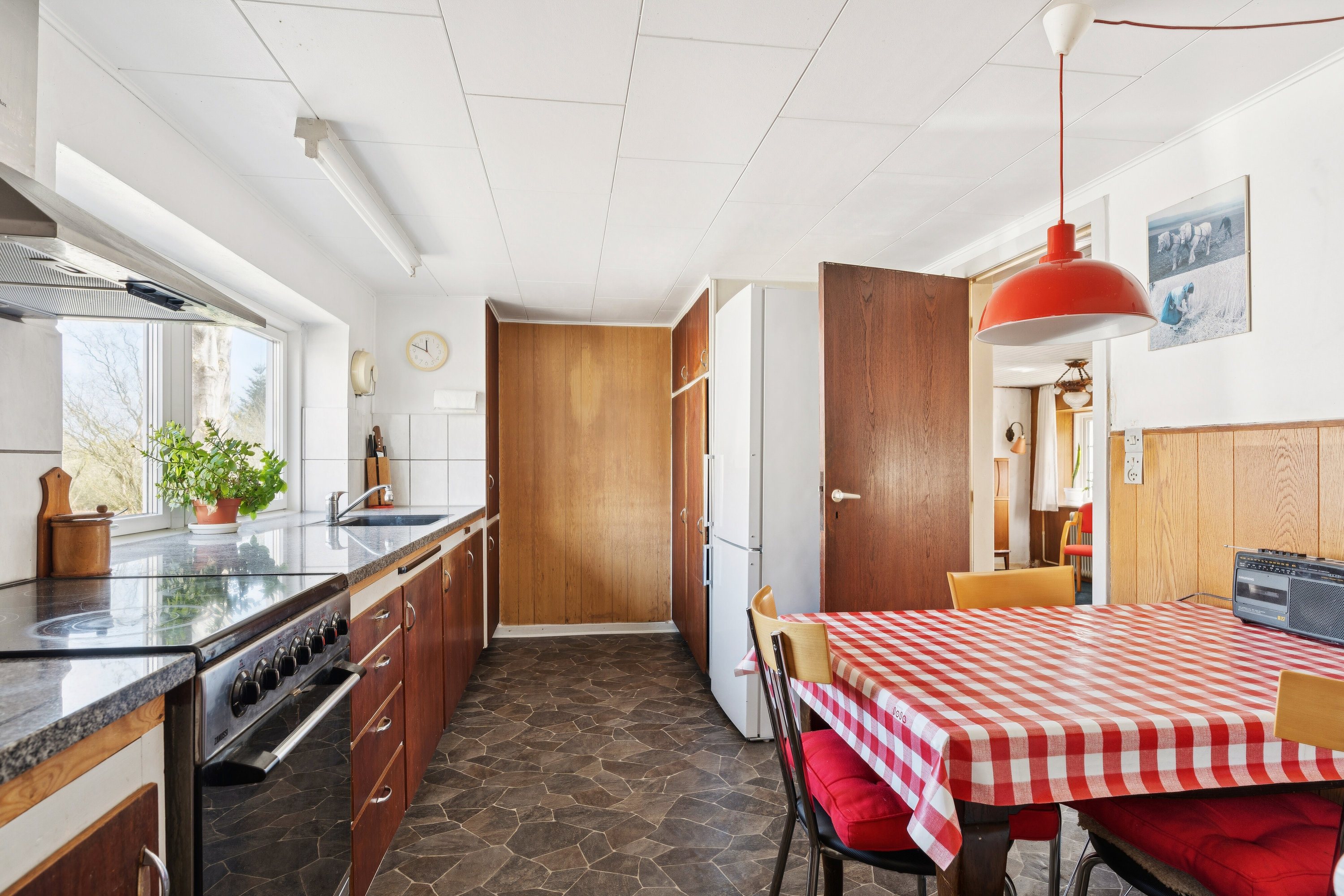 Fremhævet køkken billede i fuldskærmstilstand. Billede af Ødis Kroge Vej 19, Ødis, 6580 Vamdrup