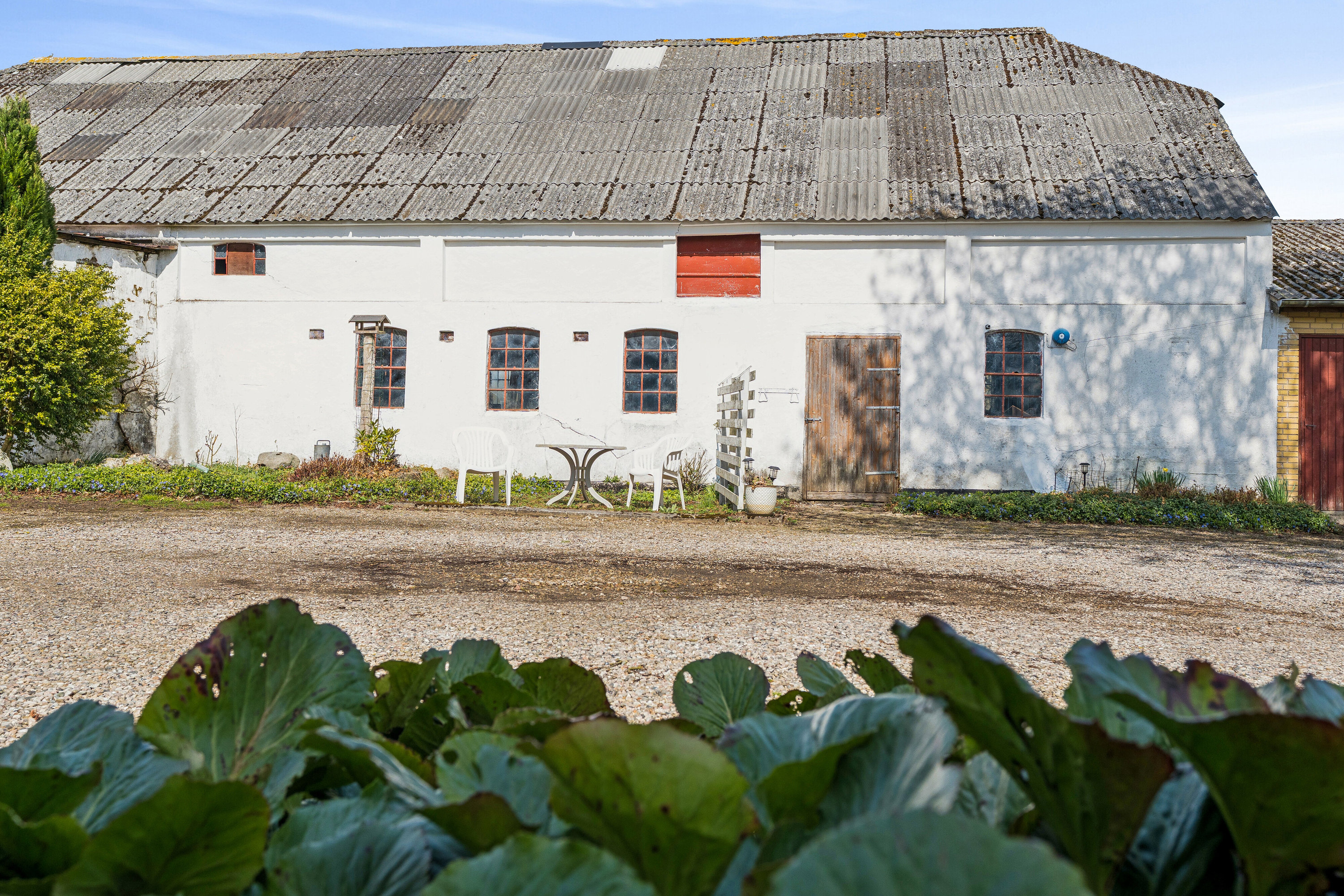 Fremhævet set fra gårdsplads stald billede i fuldskærmstilstand. Billede af Ødis Kroge Vej 19, Ødis, 6580 Vamdrup