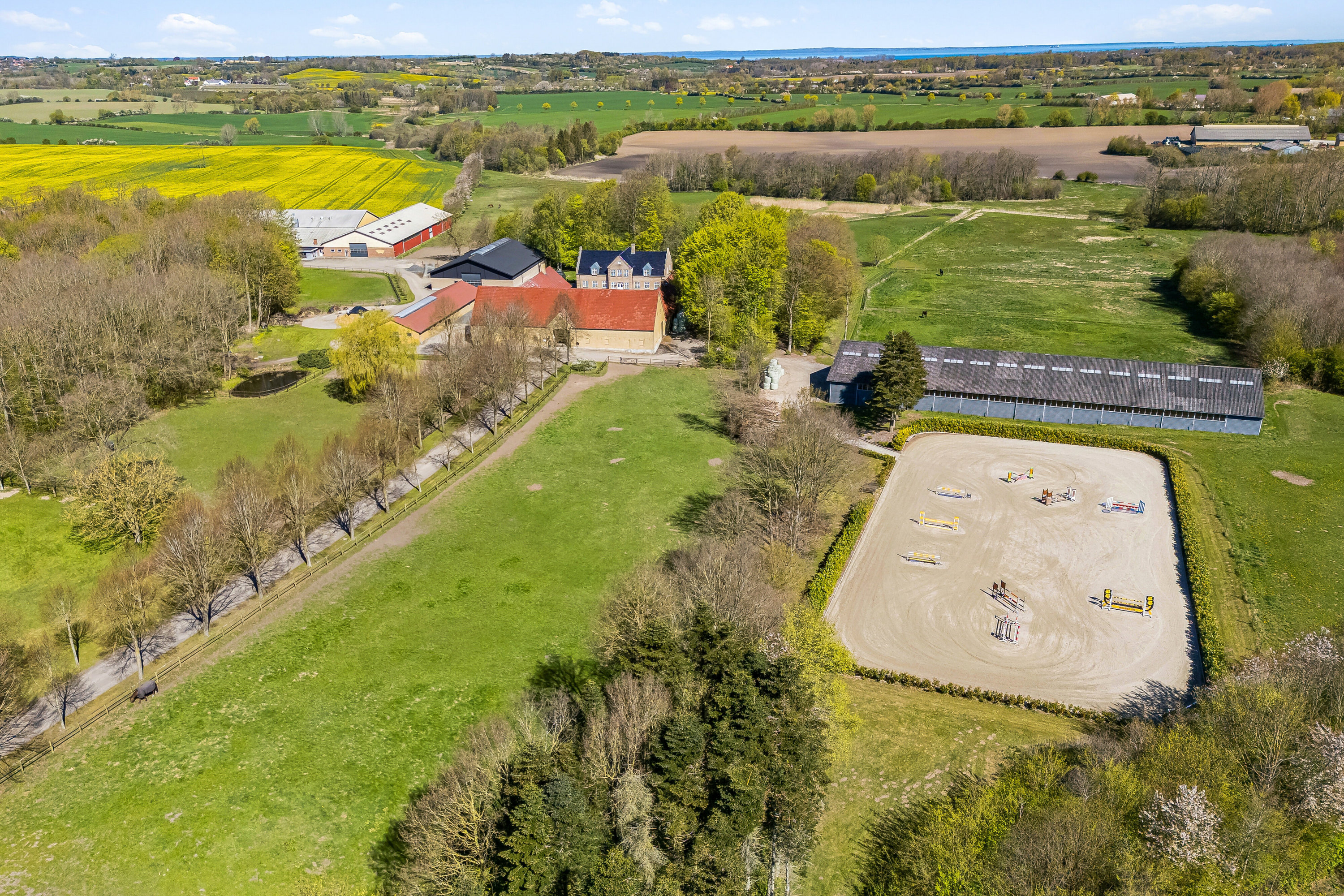 Fremhævet luftfoto billede i fuldskærmstilstand. Billede af Vejrupvej 69, Indslev-Tårup, 5592 Ejby