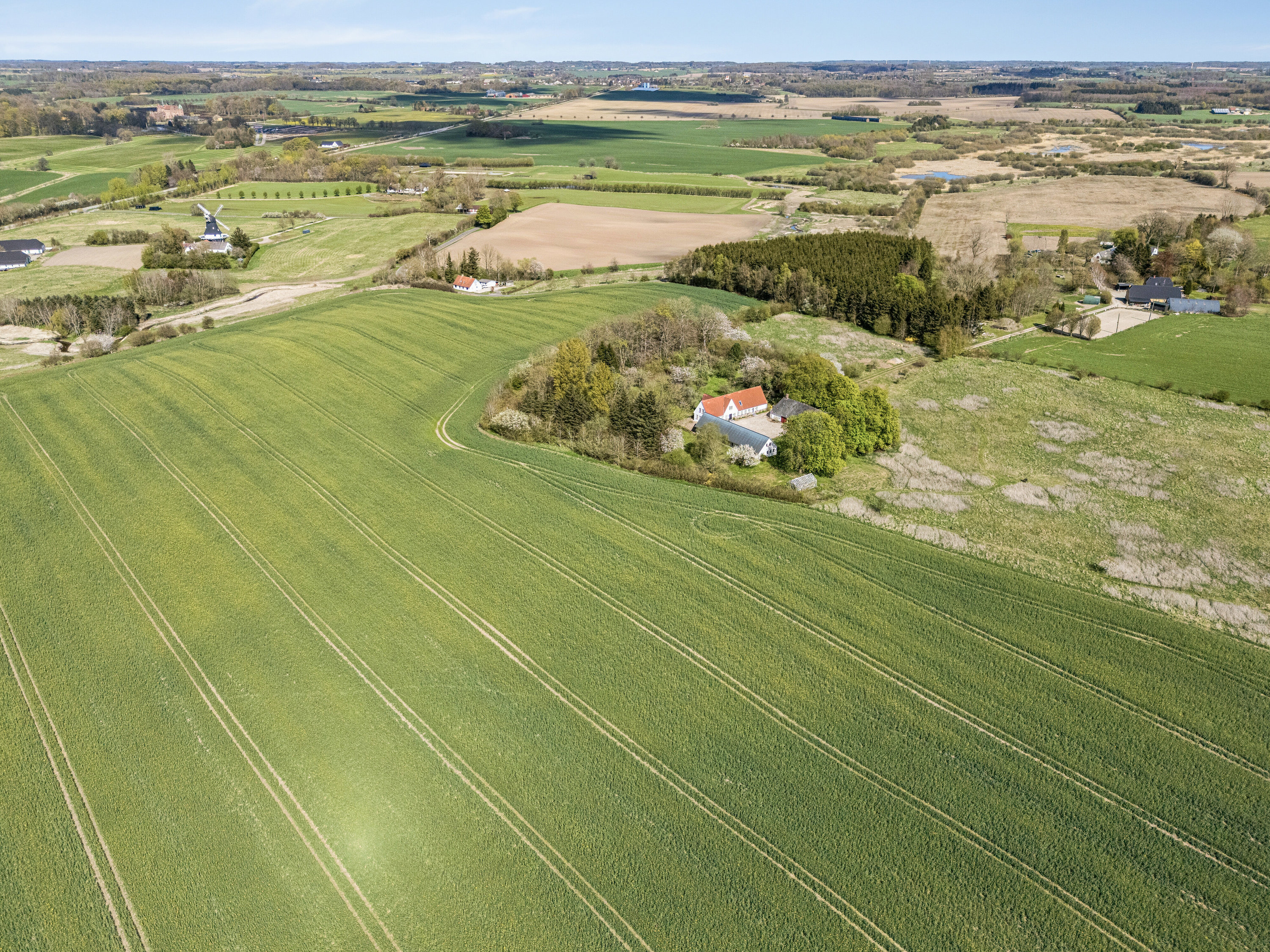 Fremhævet luftfoto billede i fuldskærmstilstand. Billede af Grønnebjergvej 3, 5772 Kværndrup