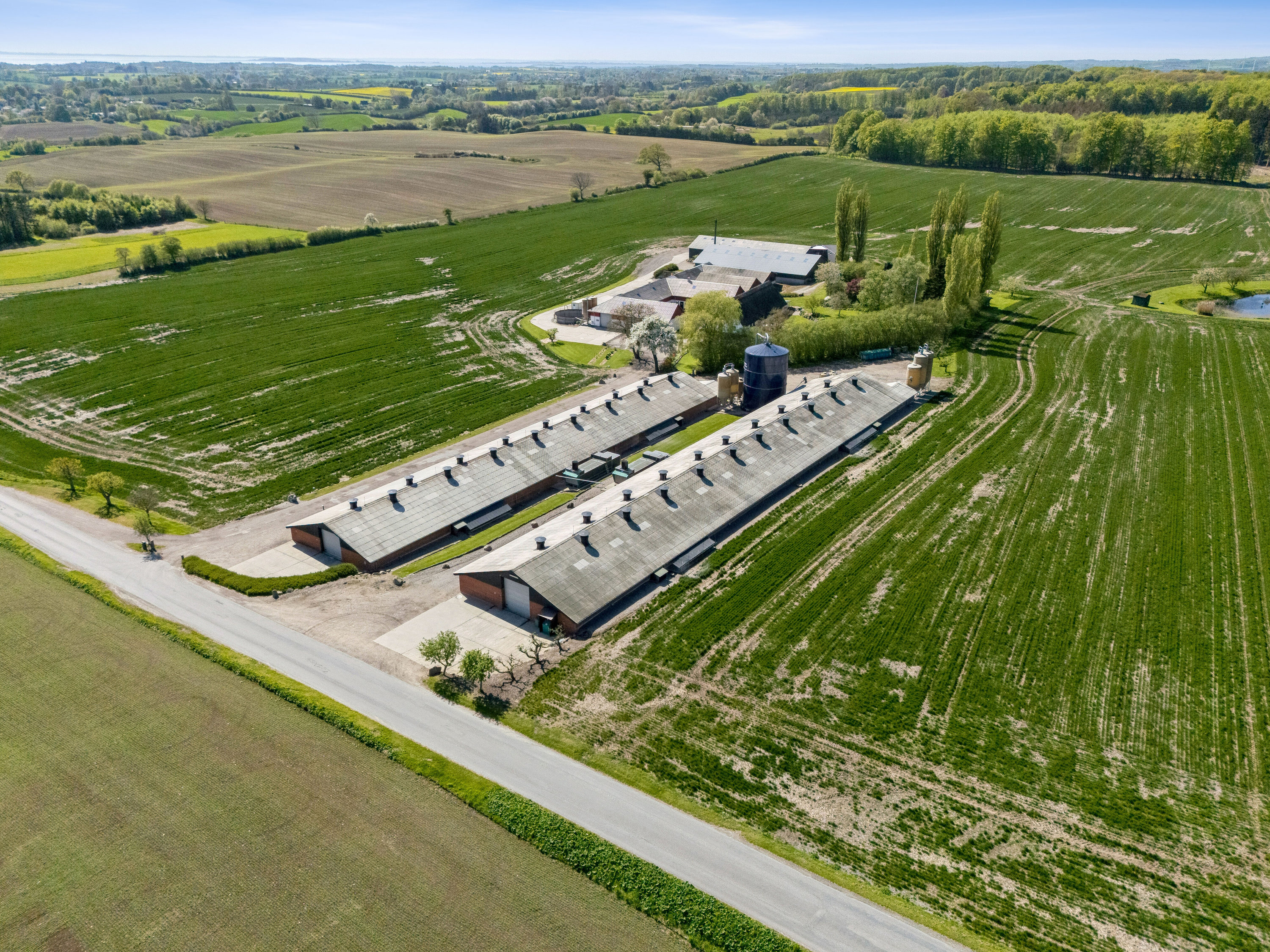 Fremhævet luftfoto billede i fuldskærmstilstand. Billede af Skovmarksvej 15, 5762 Vester Skerninge